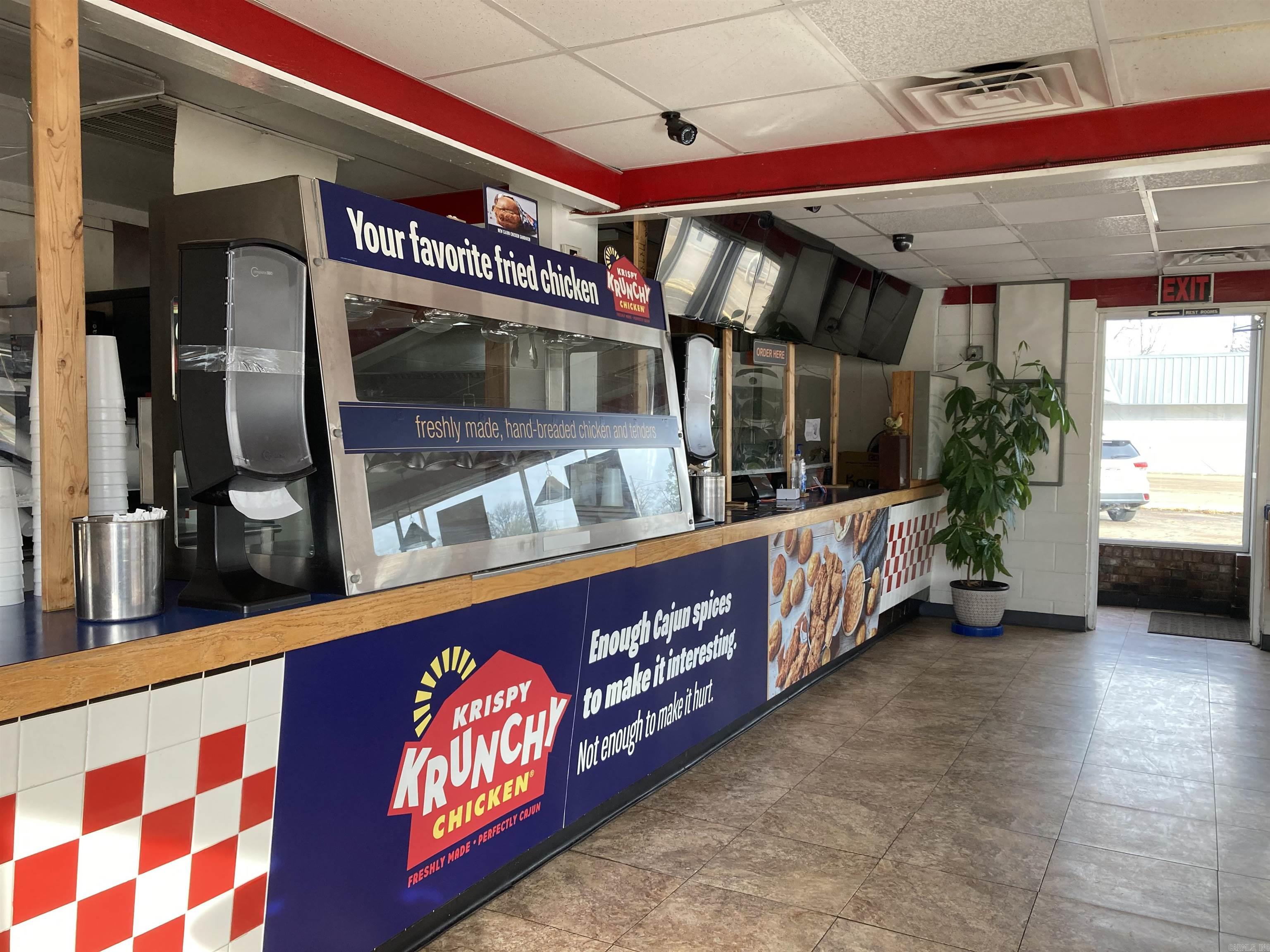 823 East Street  Texarkana, AR