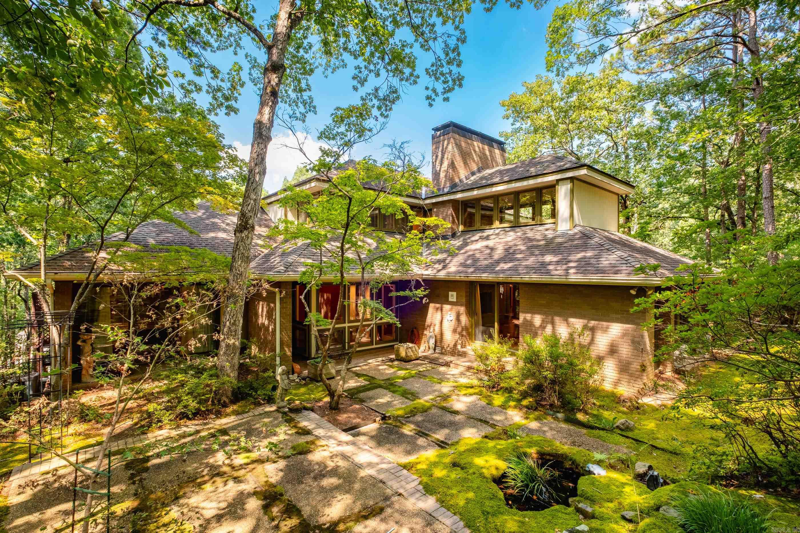 18 Hickory Hills  Little Rock, AR