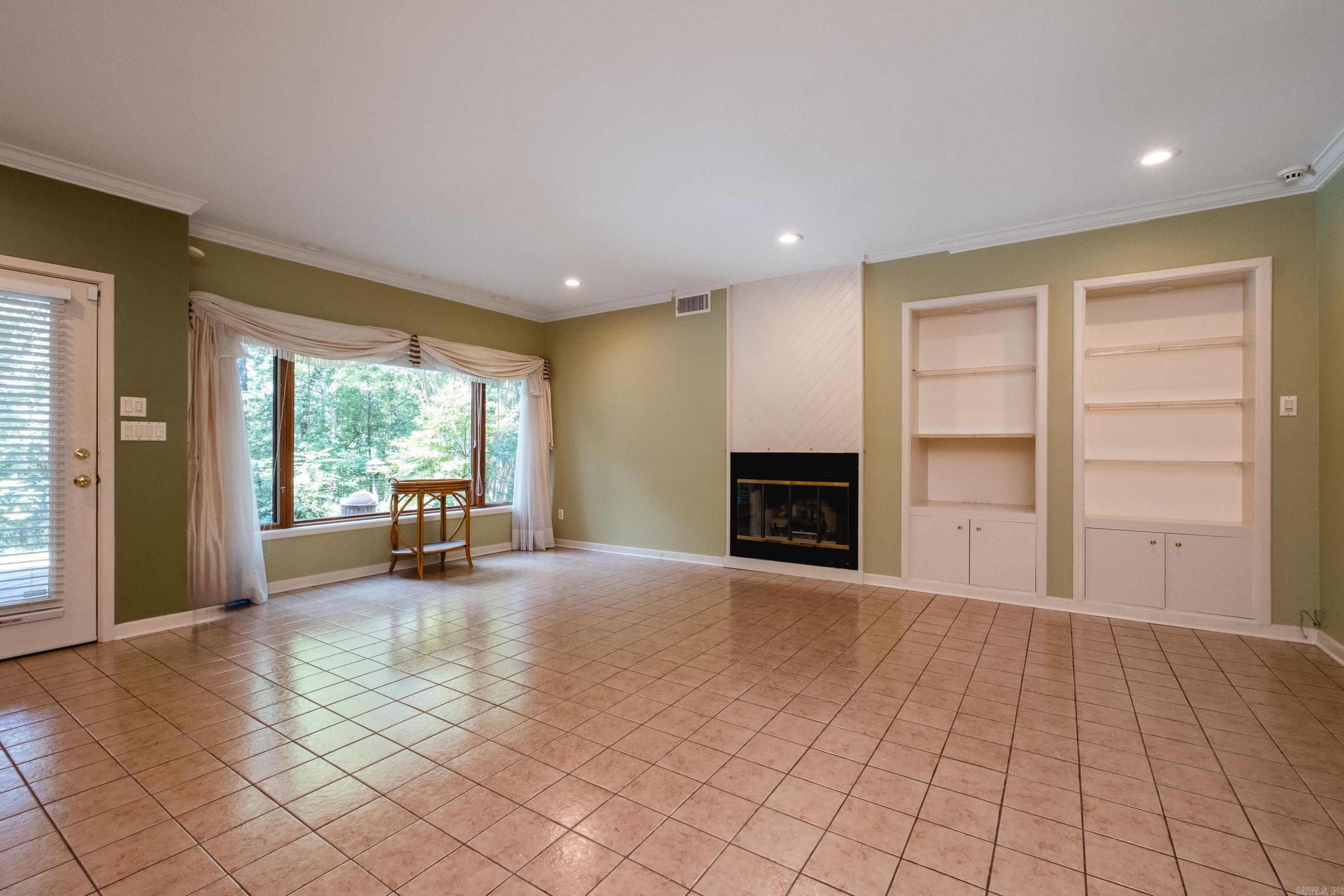 18 Hickory Hills  Little Rock, AR