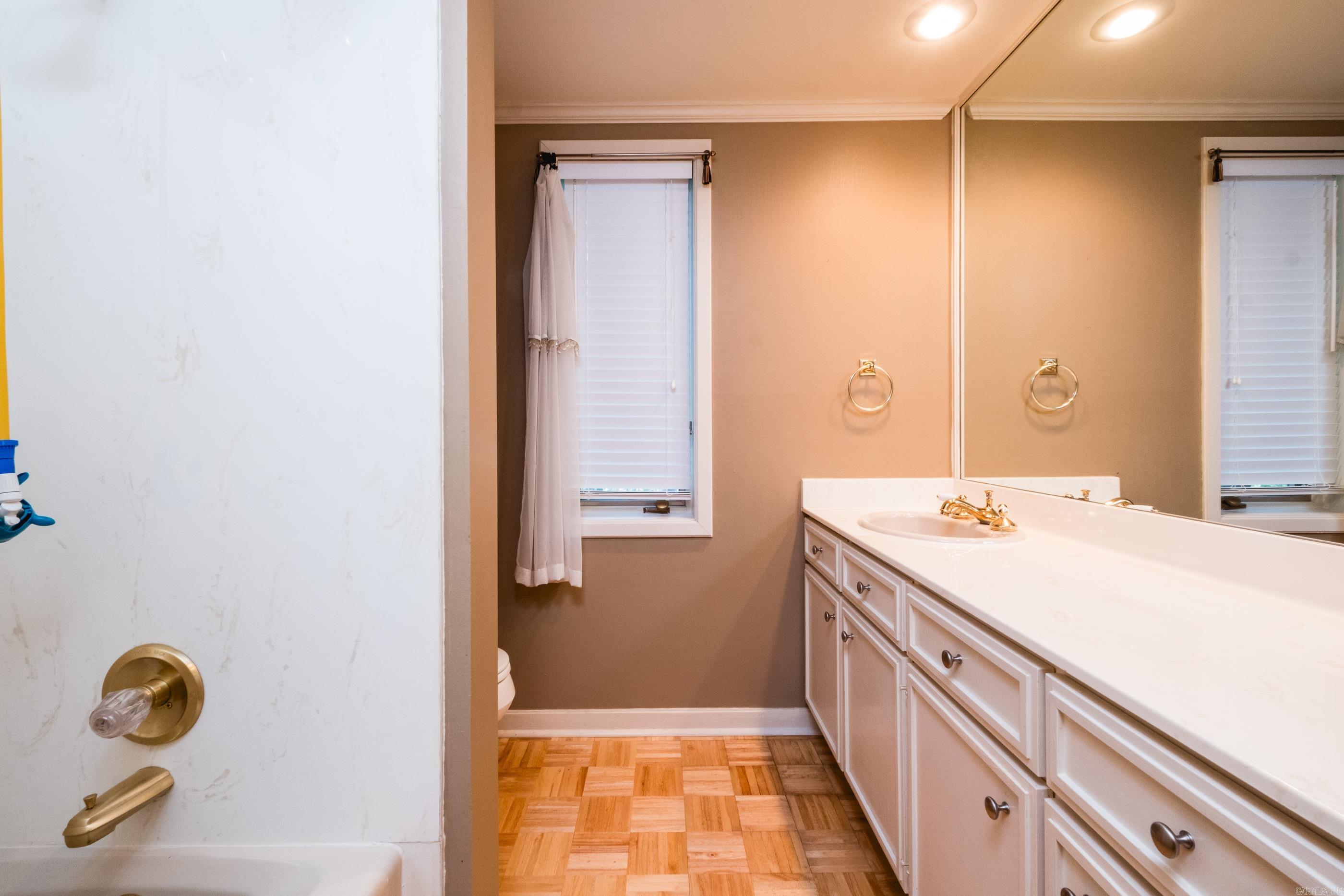 18 Hickory Hills  Little Rock, AR