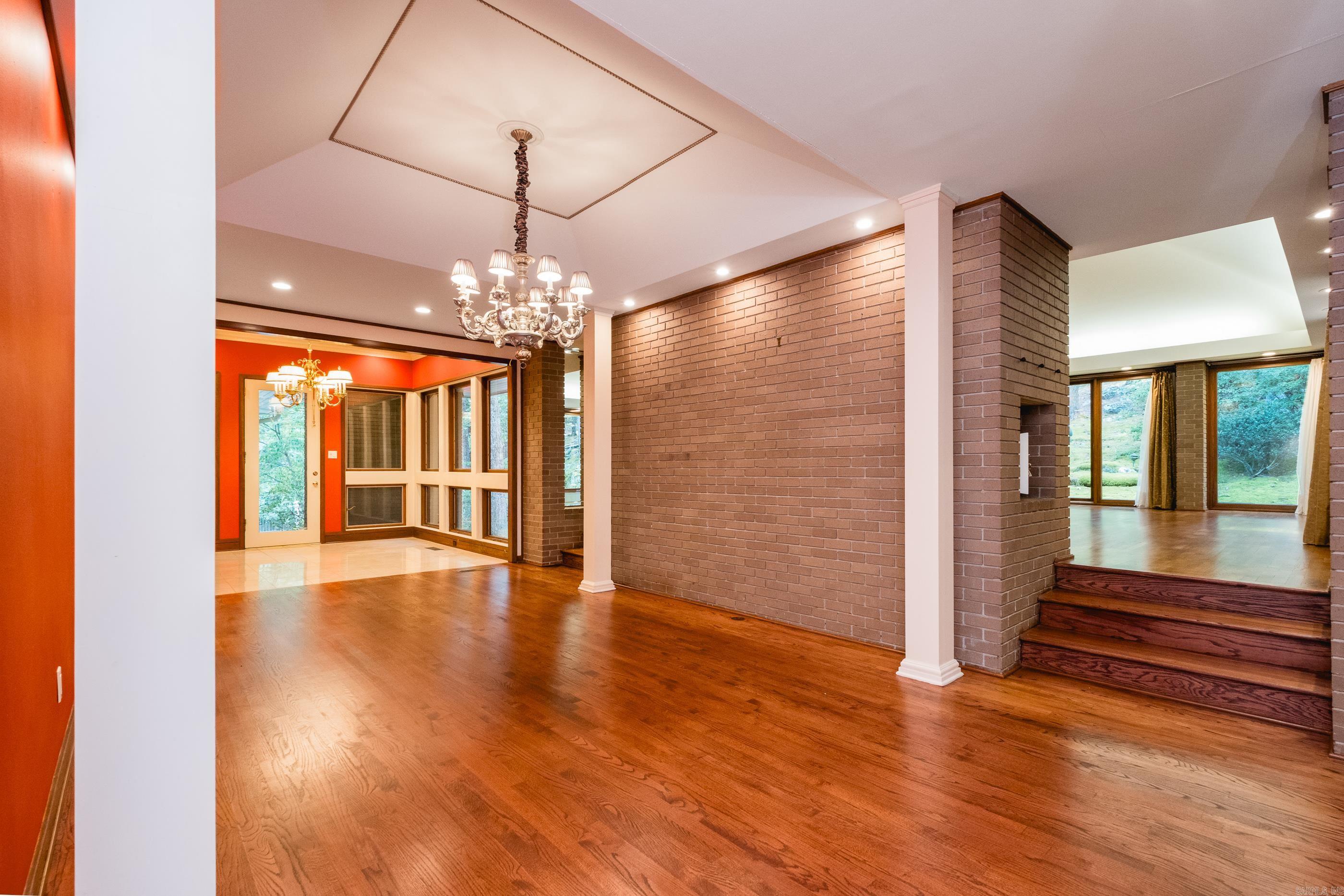 18 Hickory Hills  Little Rock, AR