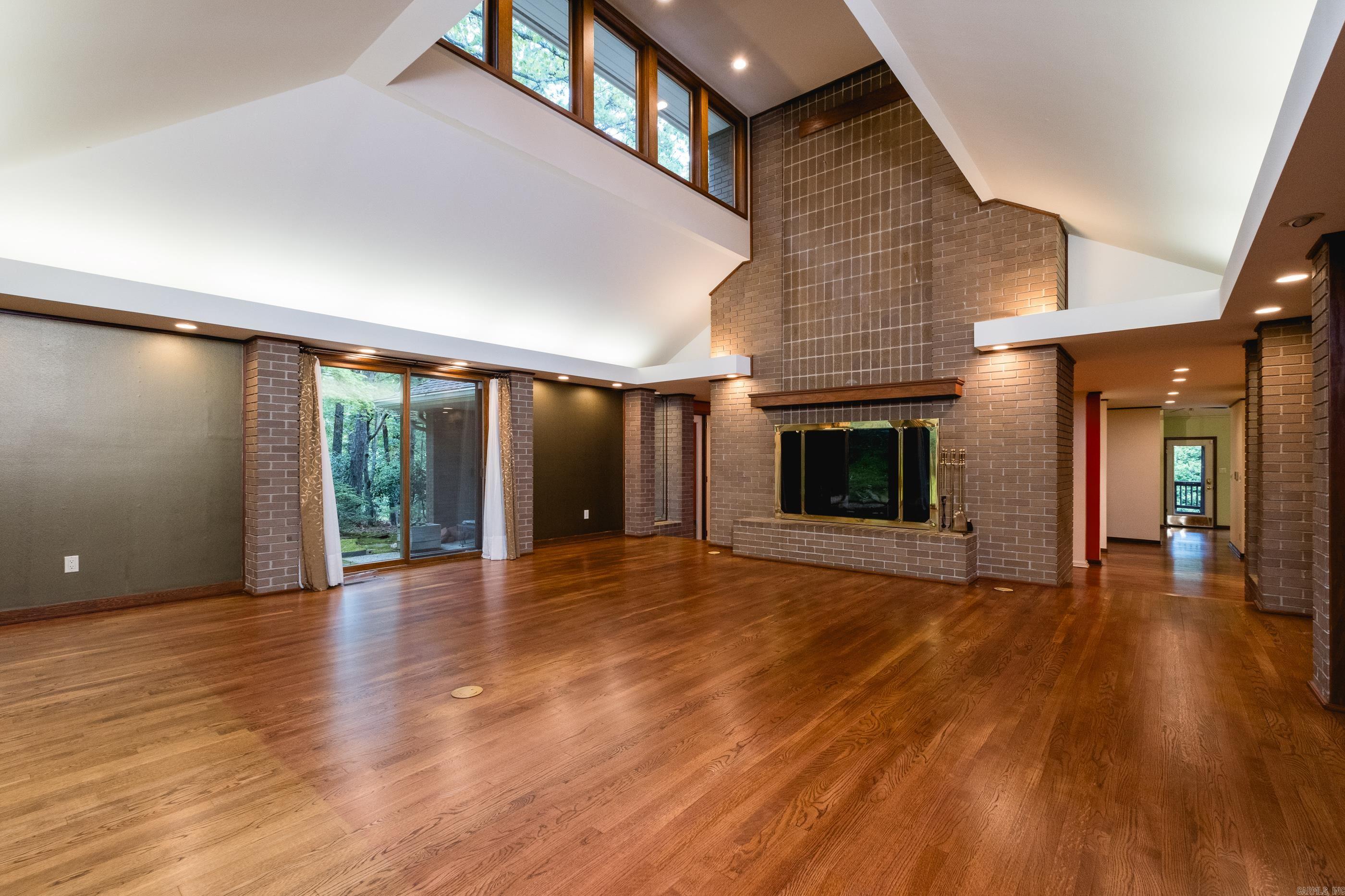 18 Hickory Hills  Little Rock, AR