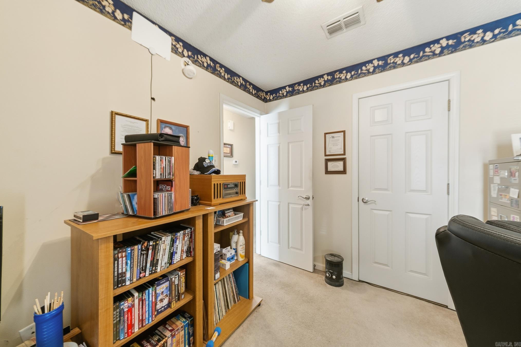 22 Willard  Ward, AR