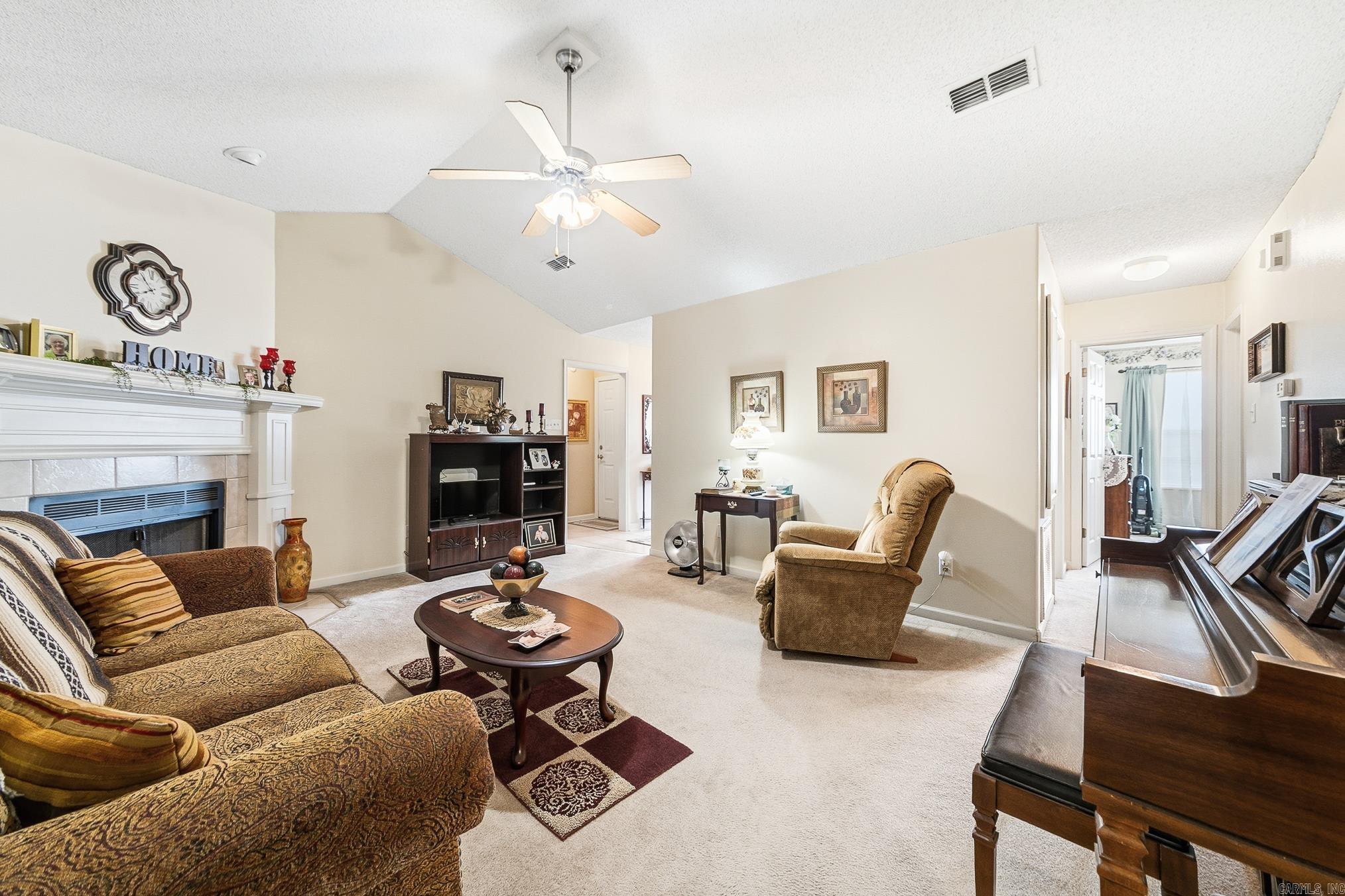 22 Willard  Ward, AR