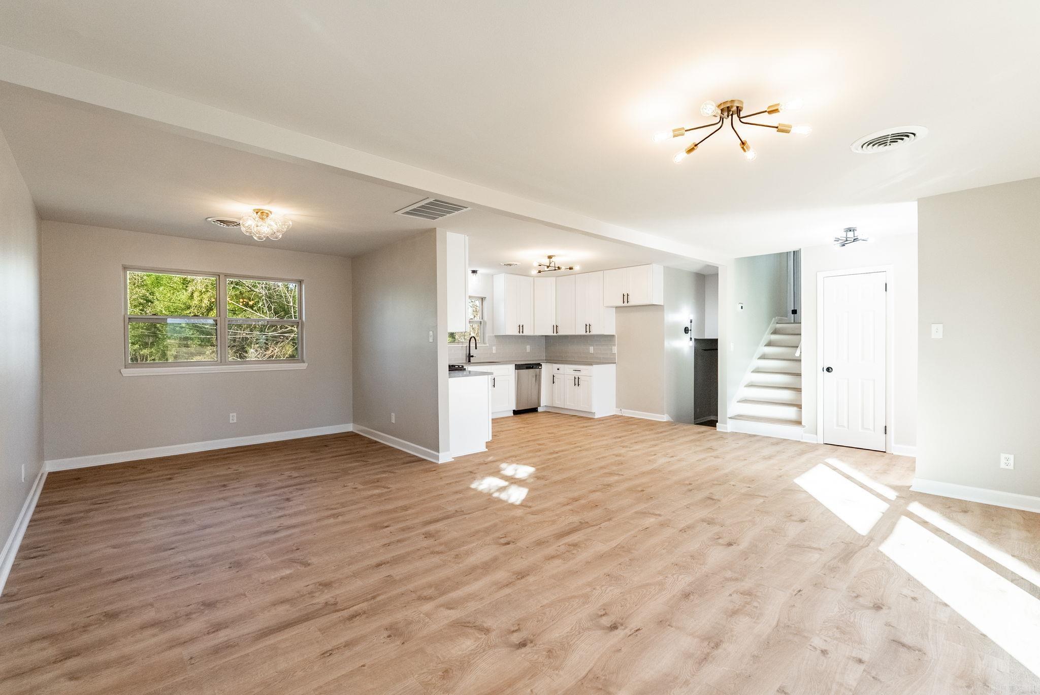 800 Vinson  Little Rock, AR