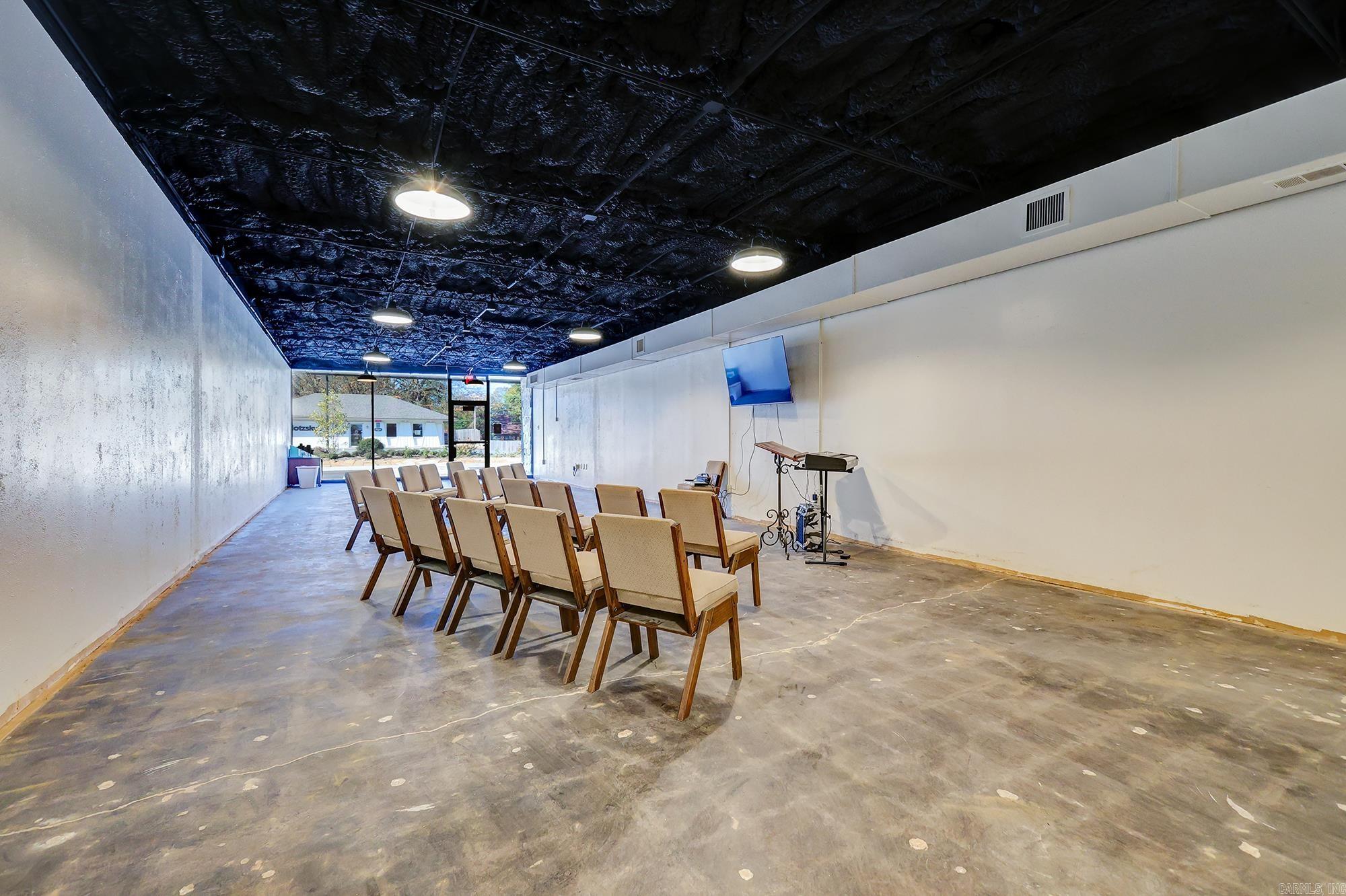 3422 John F Kennedy  North Little Rock, AR