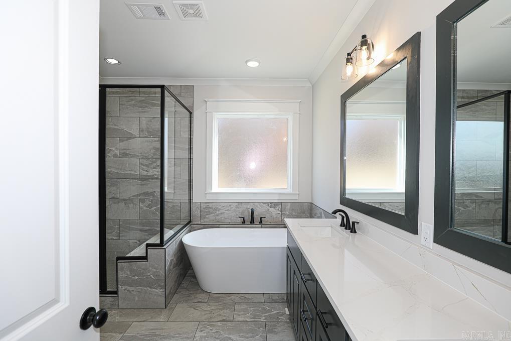 166 Roman Heights Avenue  Bryant, AR