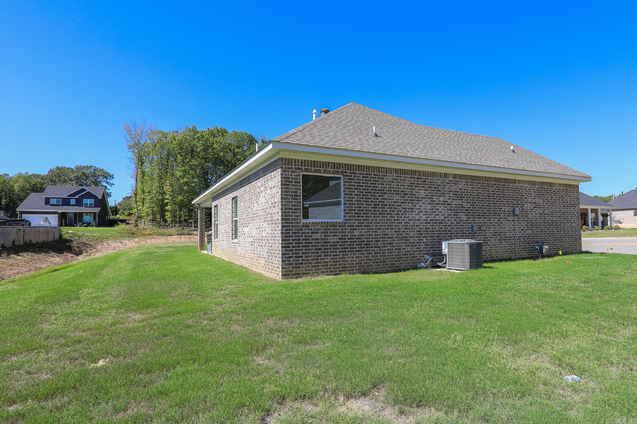 166 Roman Heights Avenue  Bryant, AR