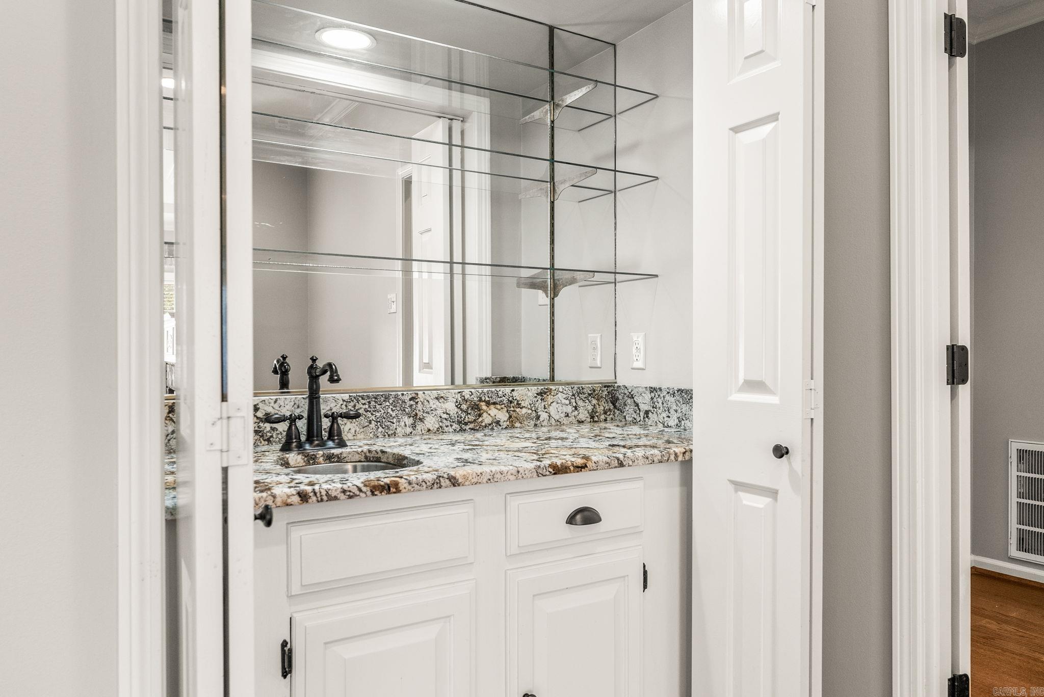 1711 Pickering  Little Rock, AR