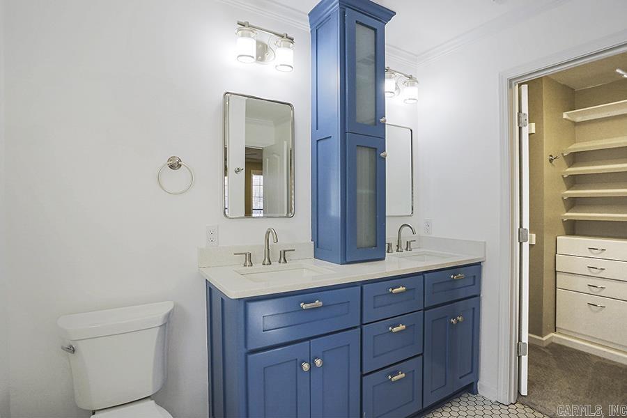 8 Garden Oaks Drive  Maumelle, AR