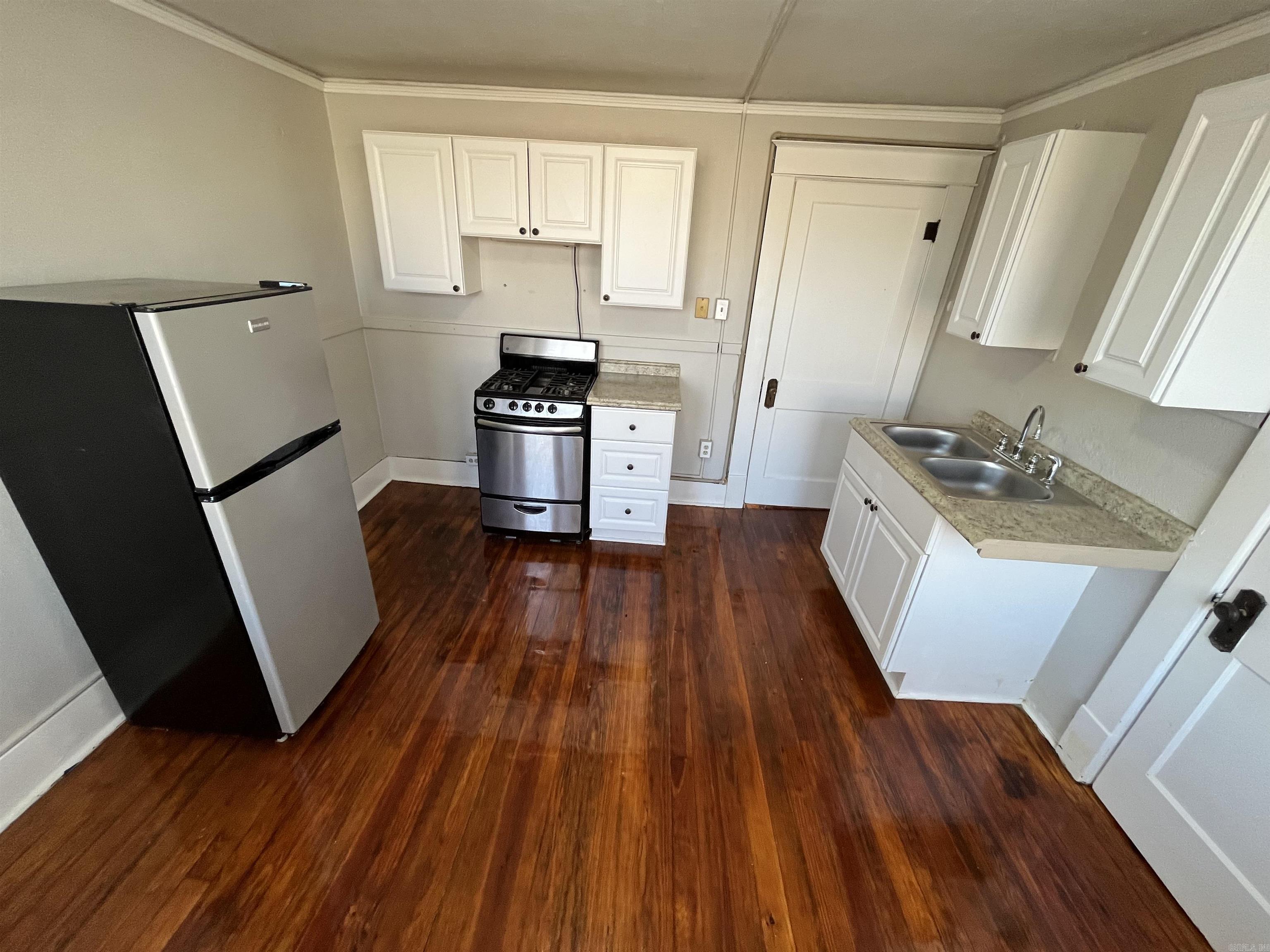 1805 Maple B  North Little Rock, AR