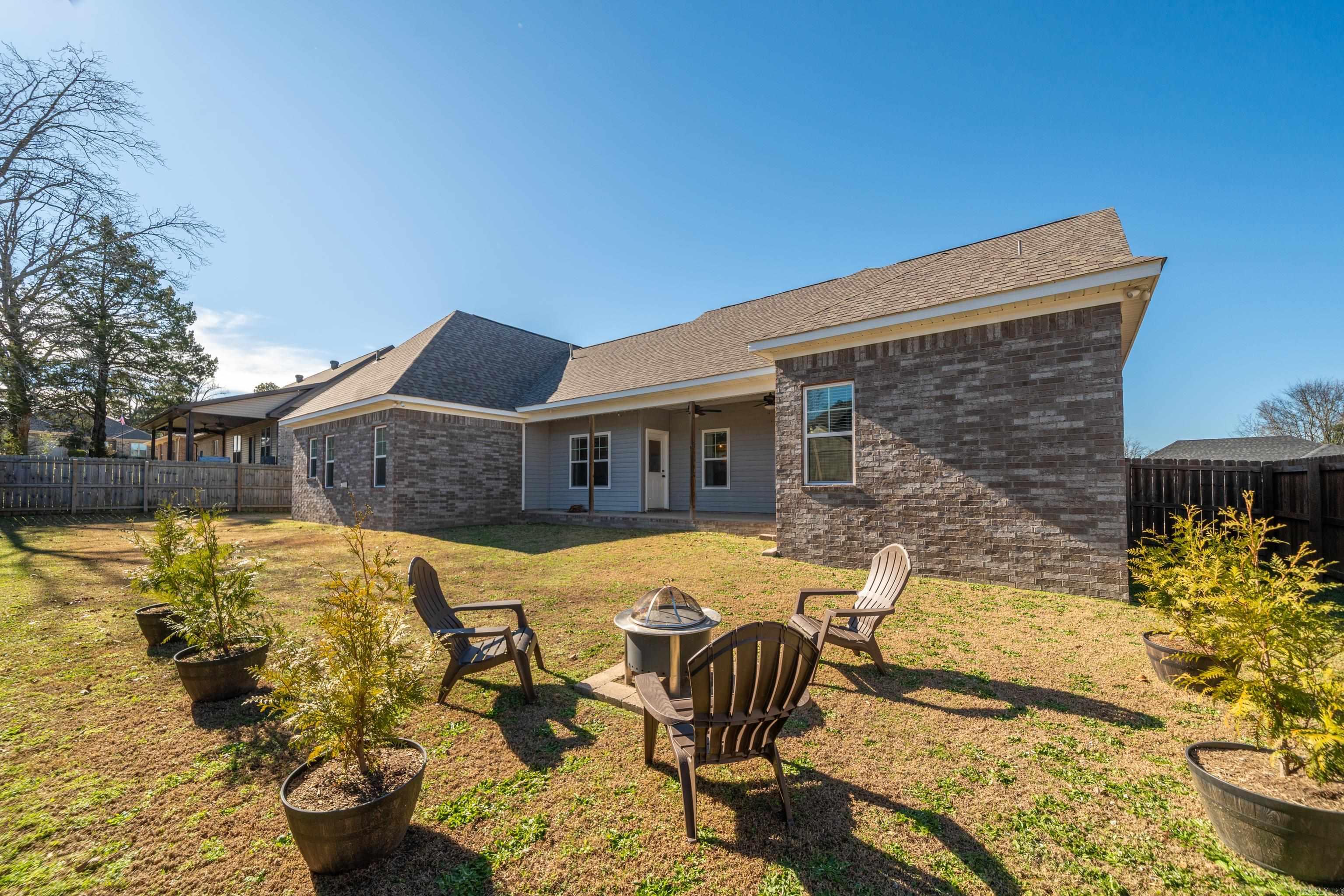 120 Windcrest  Hot Springs, AR