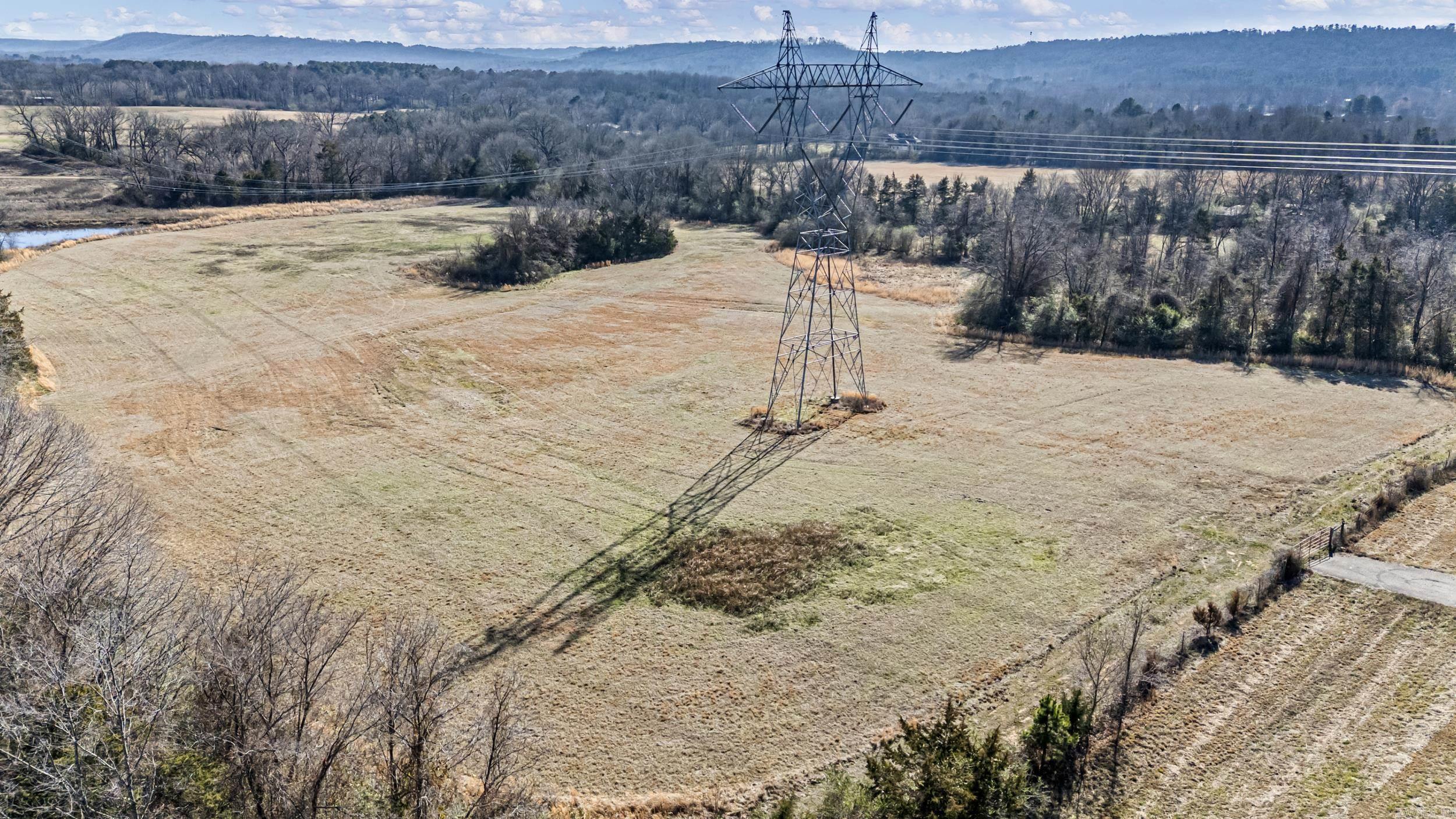 75 Round Rock  Russellville, AR