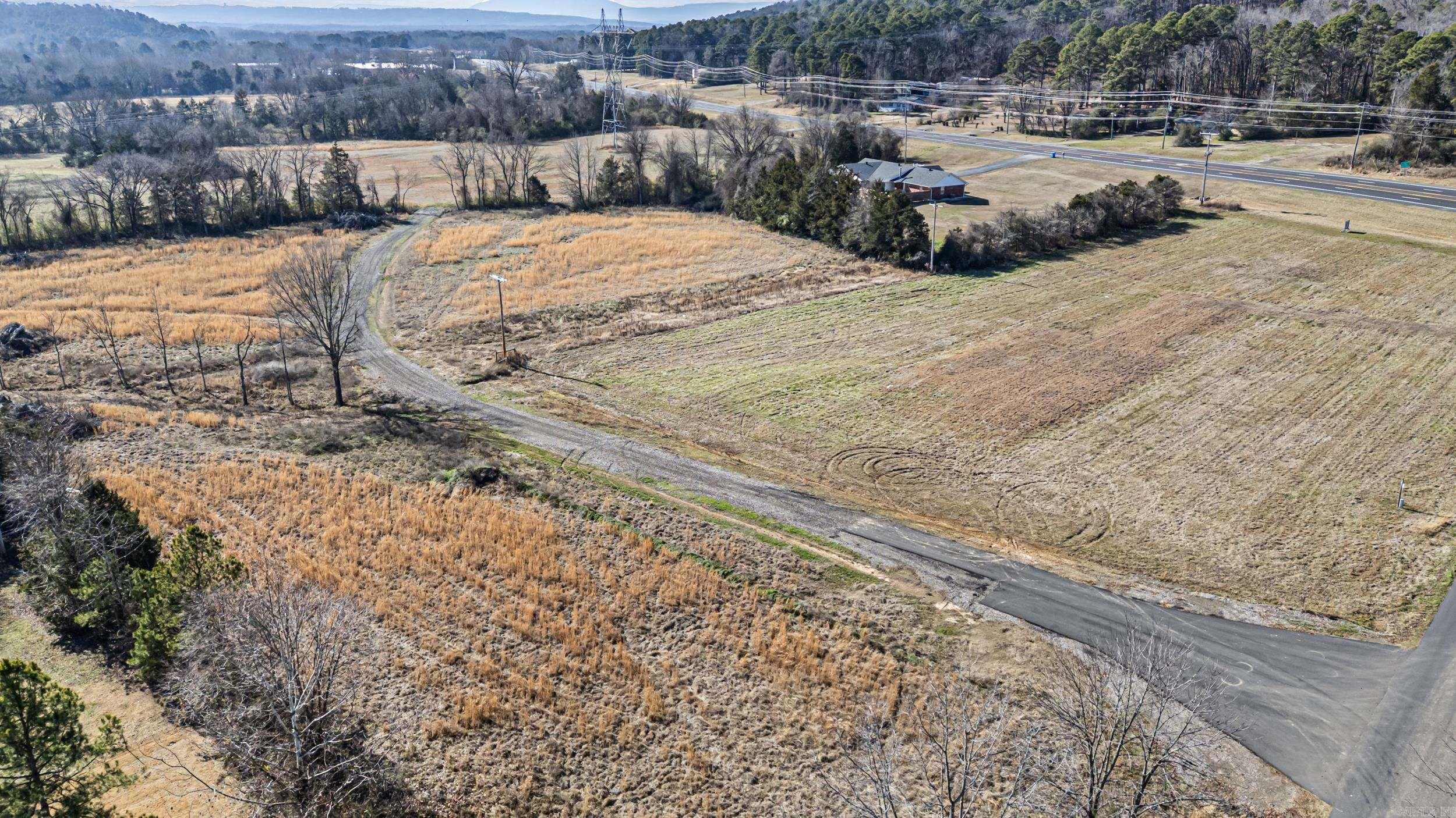 75 Round Rock  Russellville, AR