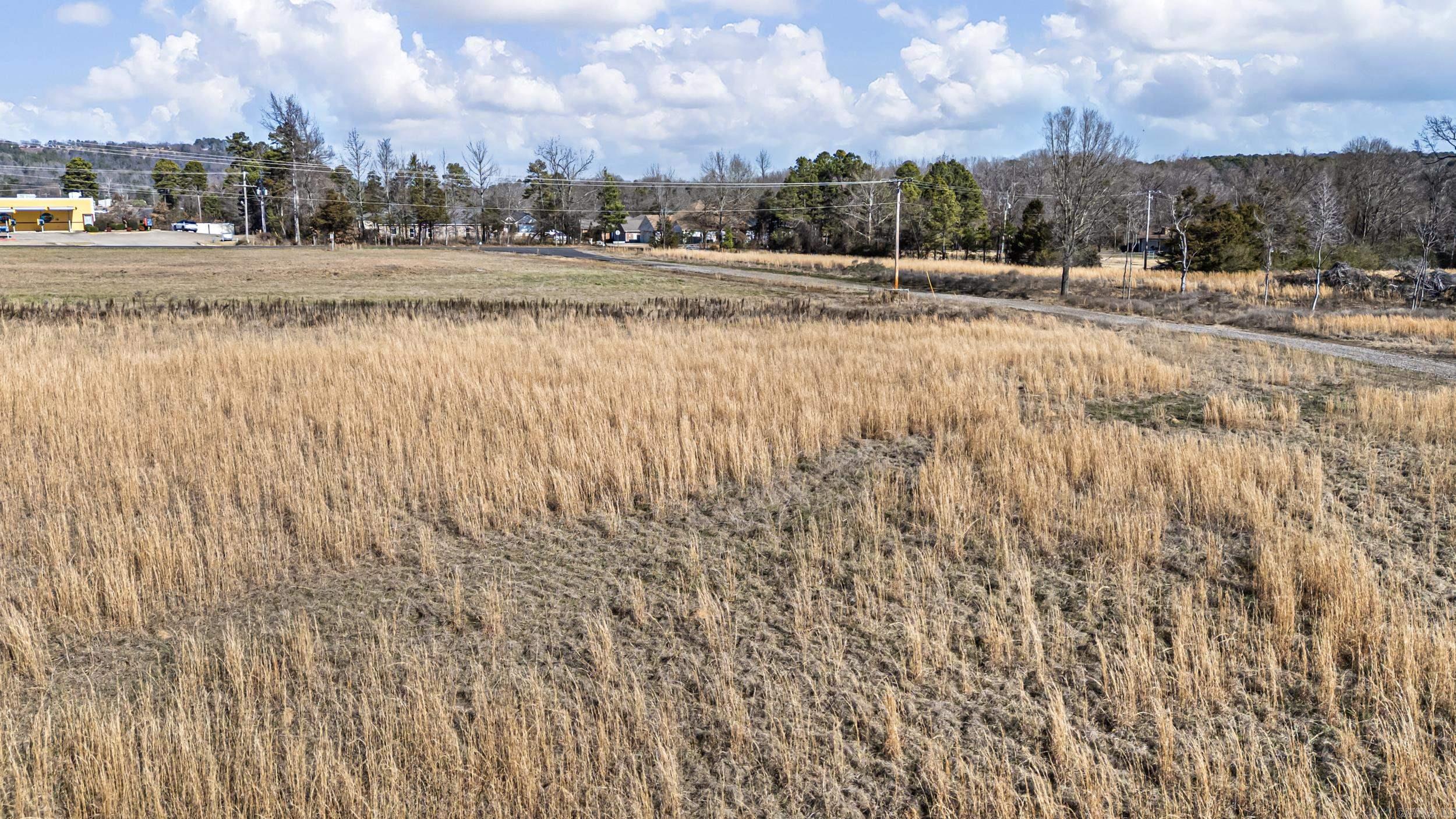 75 Round Rock  Russellville, AR