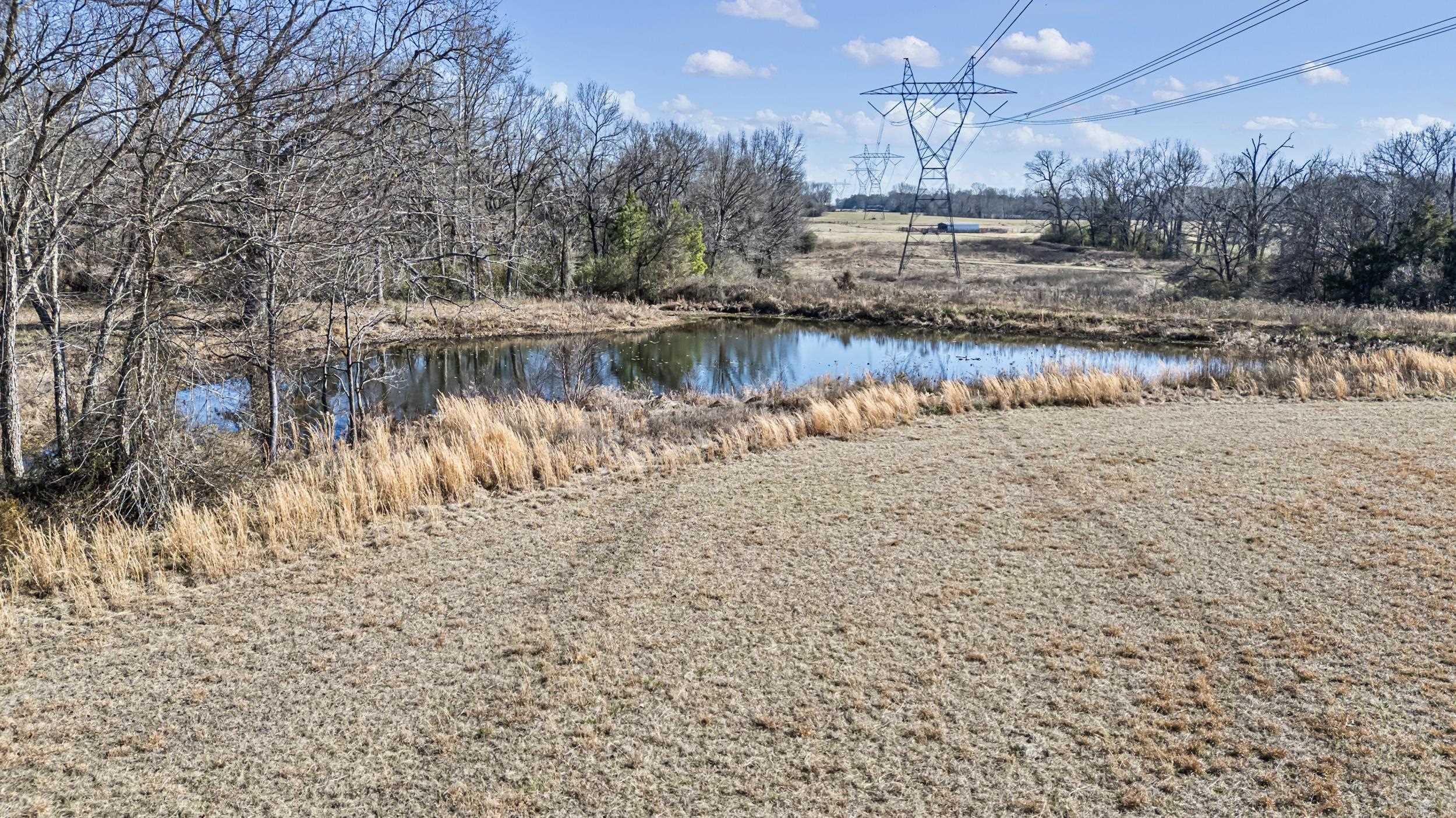 75 Round Rock  Russellville, AR