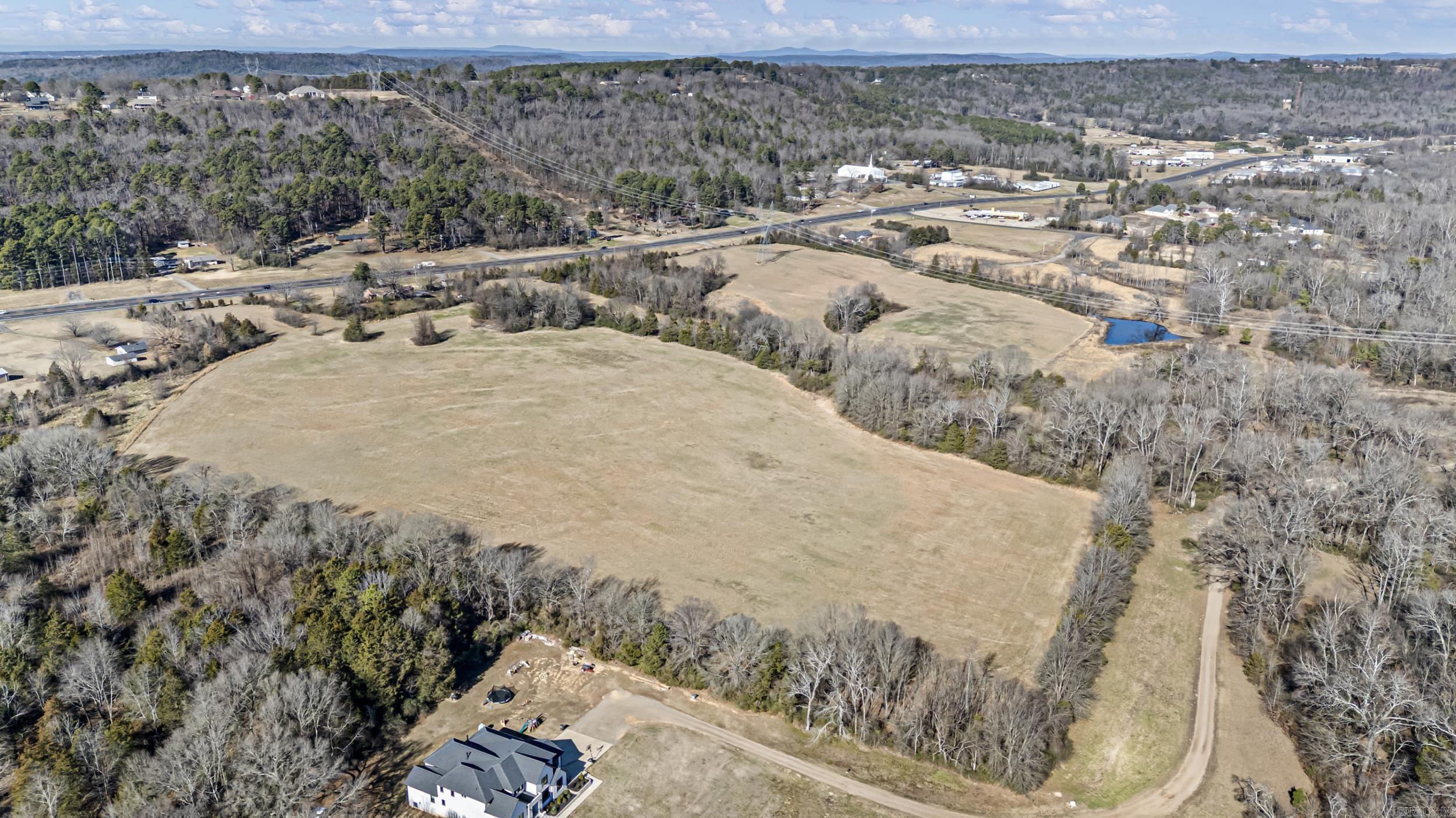 75 Round Rock  Russellville, AR