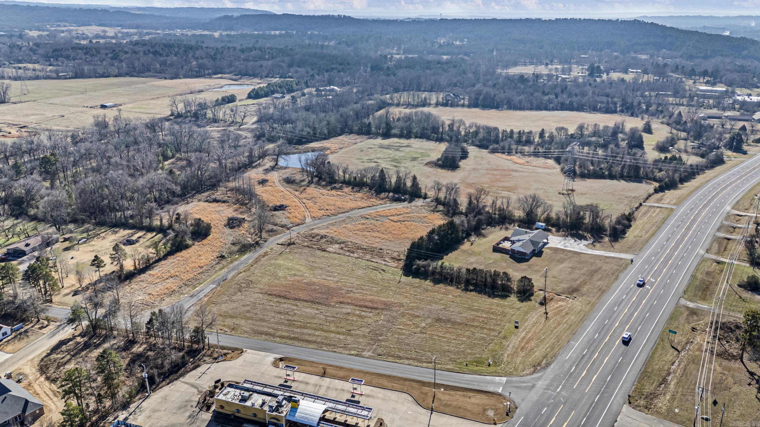 75 Round Rock  Russellville, AR