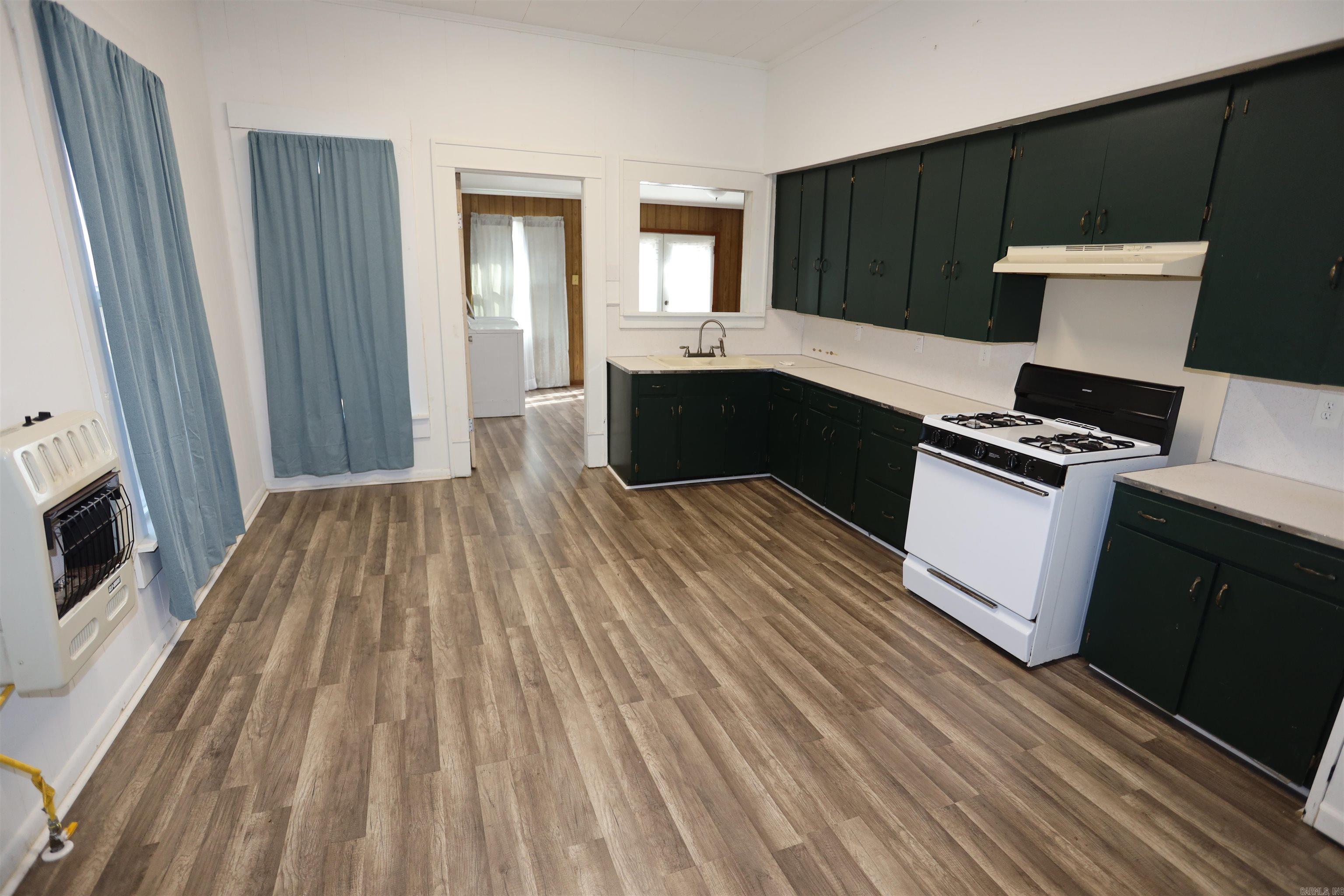 306 Arkansas  Warren, AR