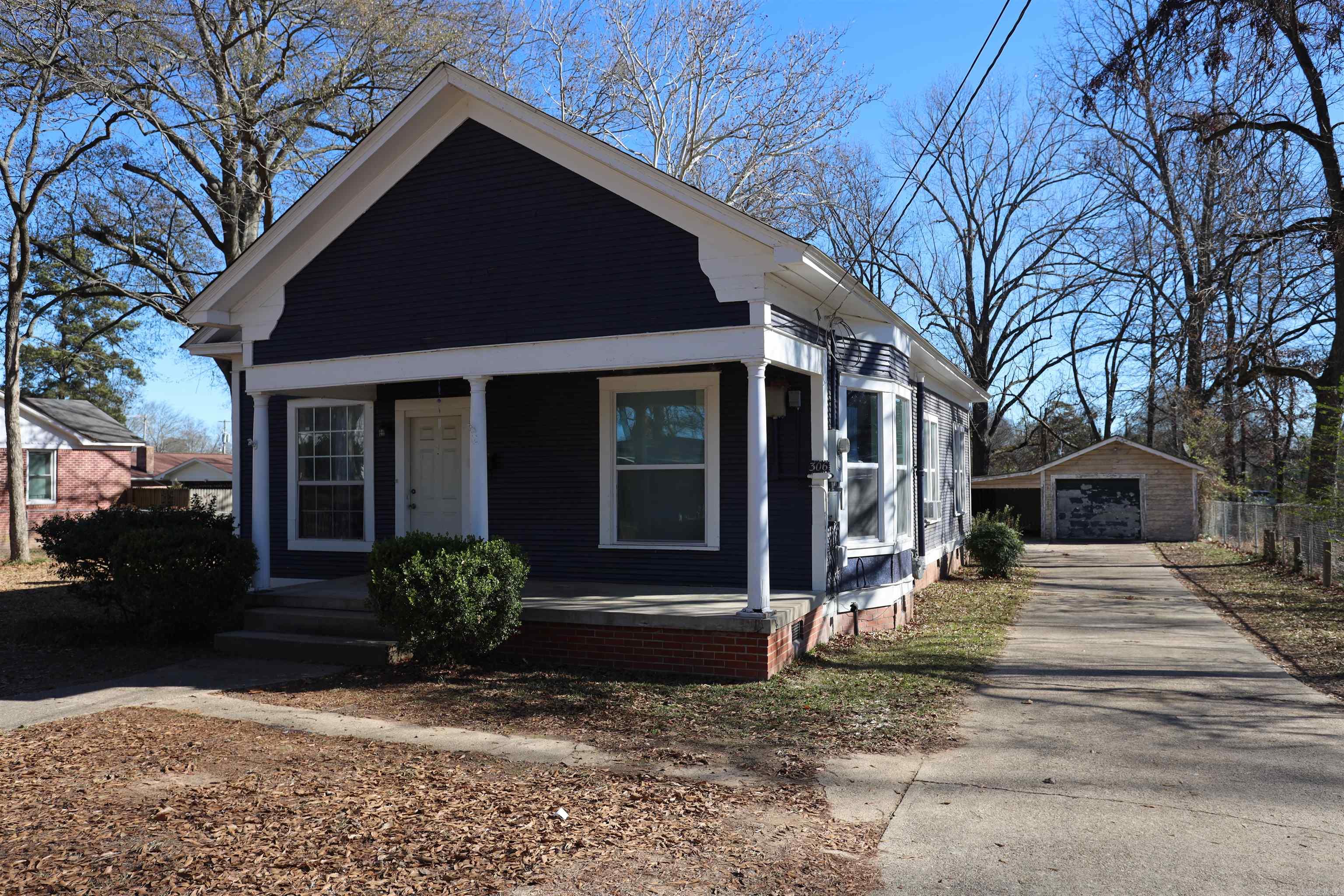 306 Arkansas  Warren, AR