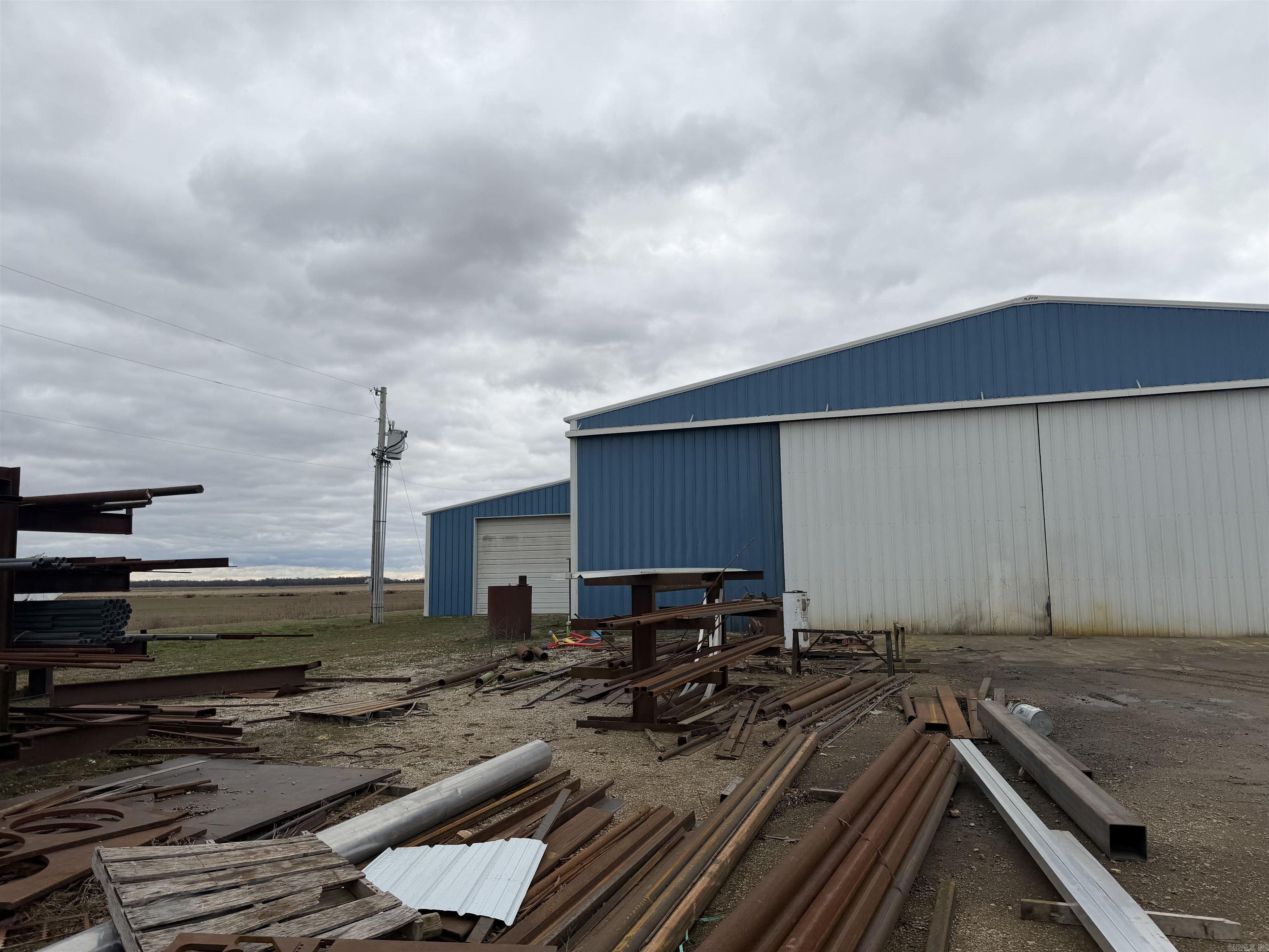 983 highway 231  Walnut Ridge, AR