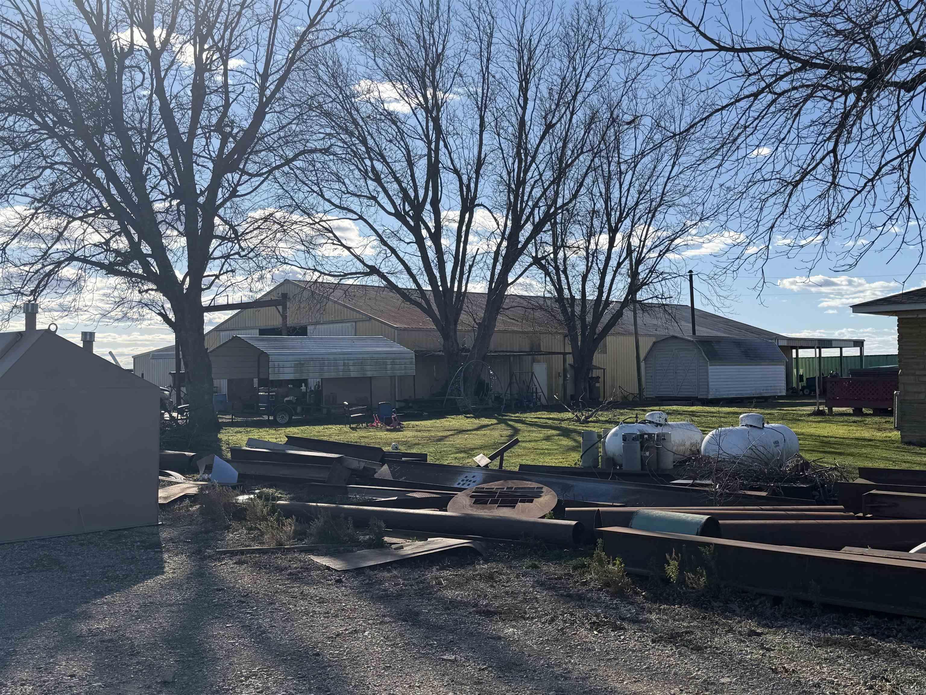 983 highway 231  Walnut Ridge, AR