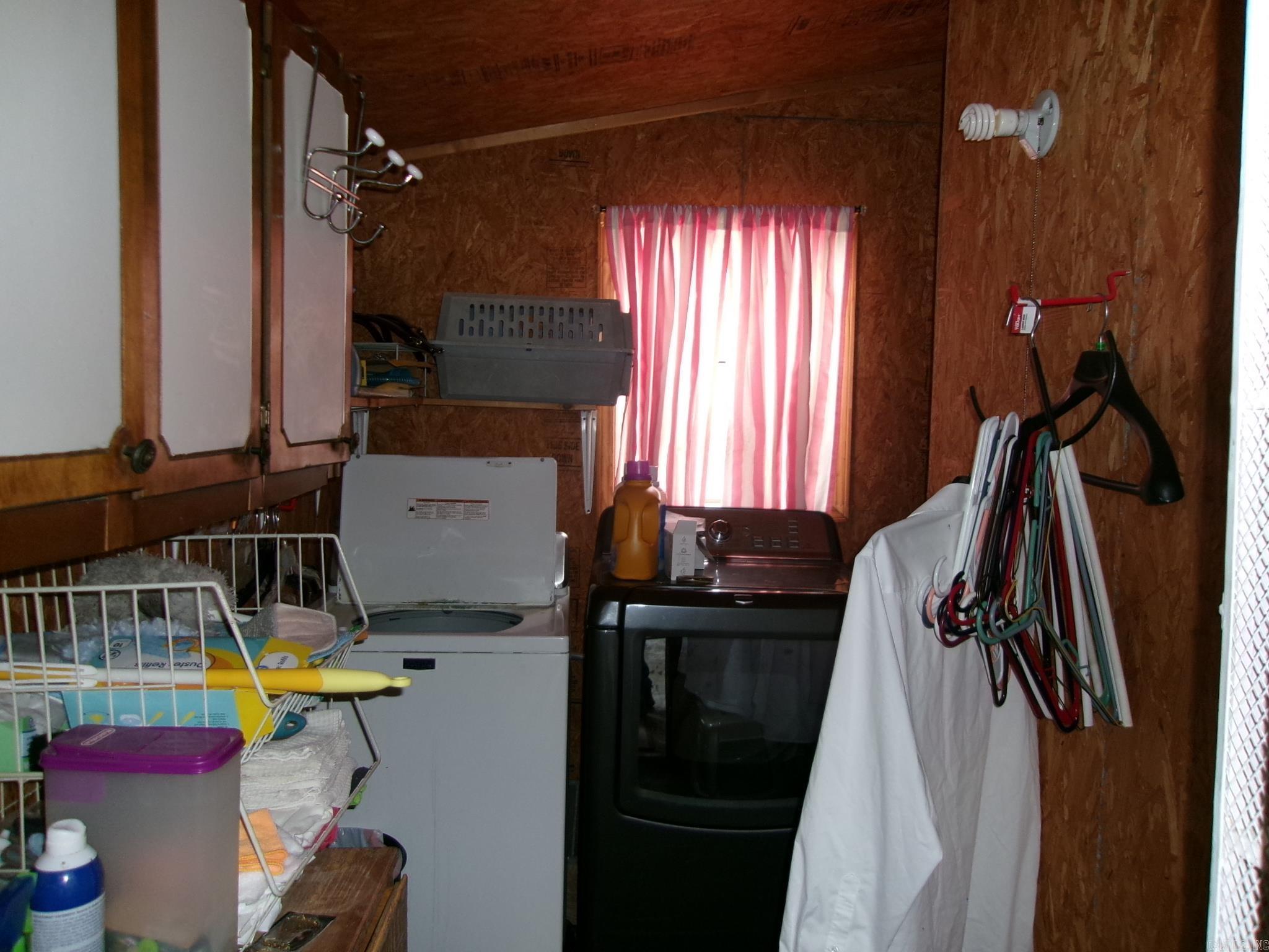 605 Hogan Ave  Monette, AR