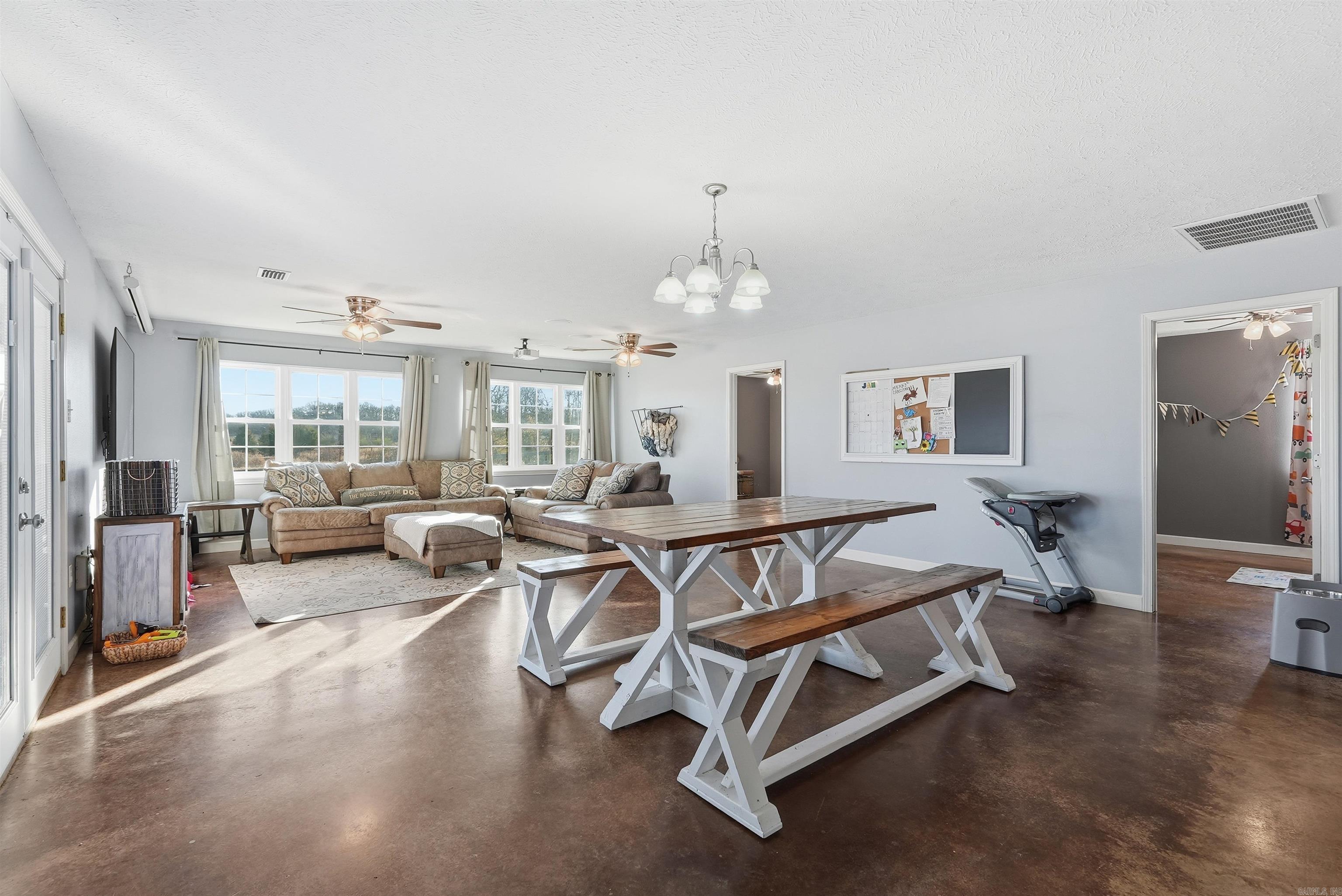 73 Protho Rd  Vilonia, AR