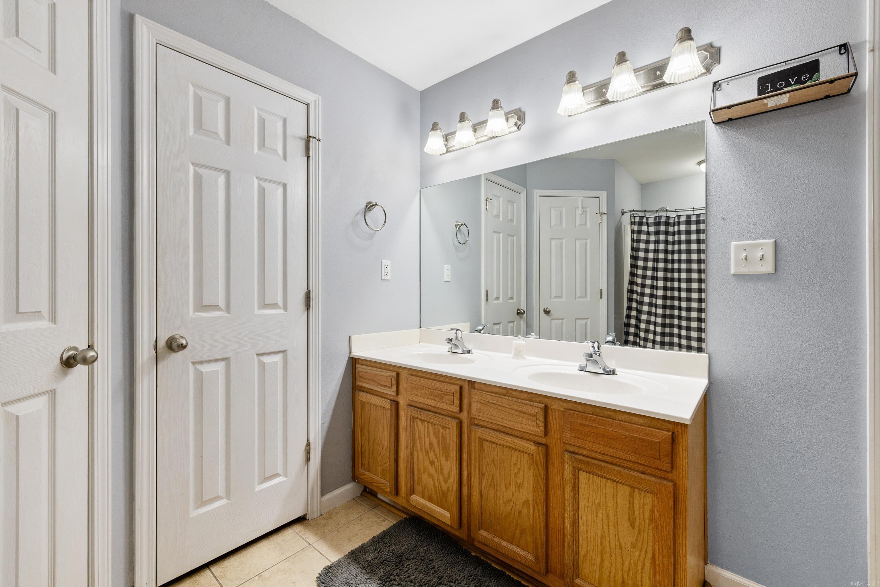 350 Meadow Creek  Haskell, AR