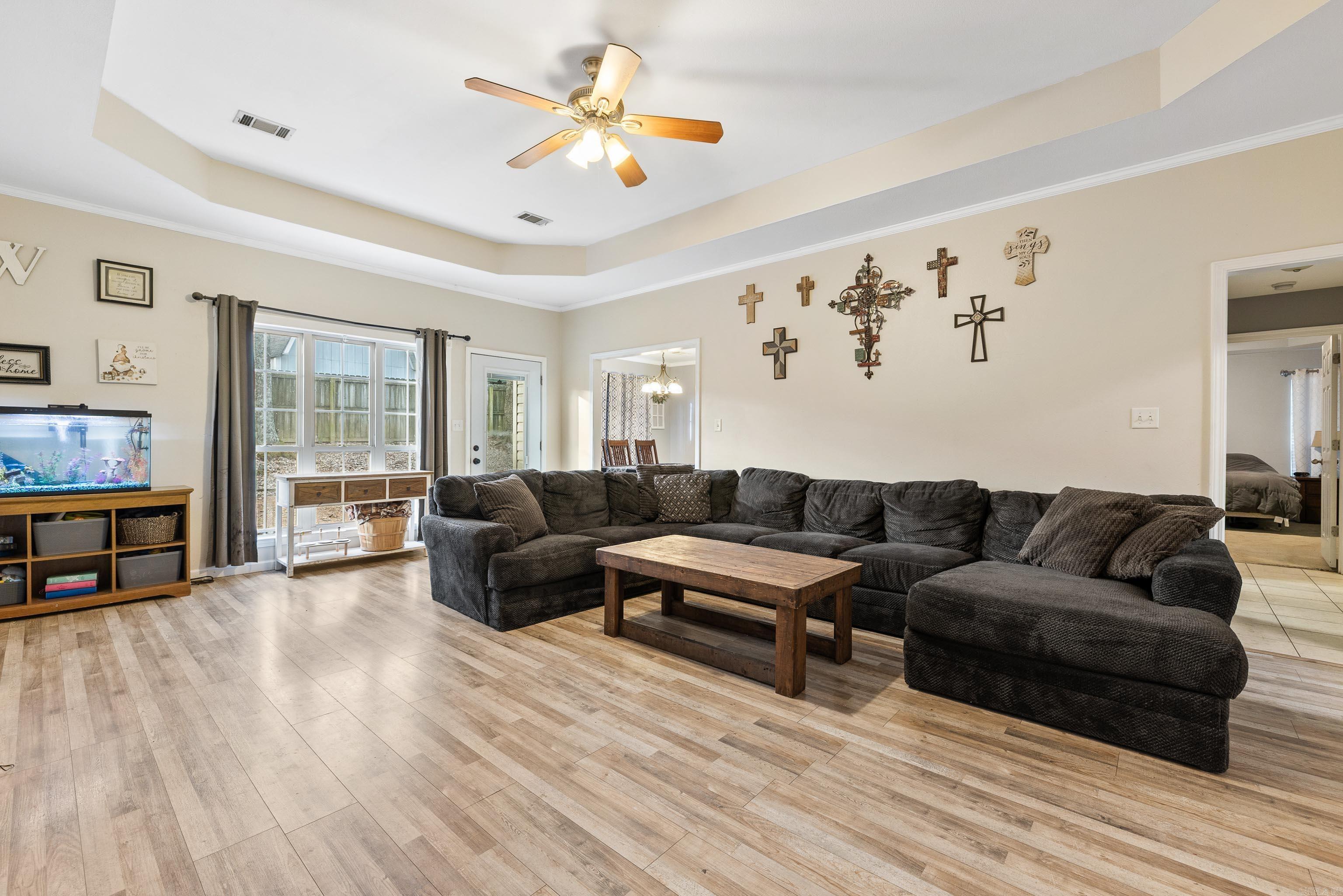 350 Meadow Creek  Haskell, AR