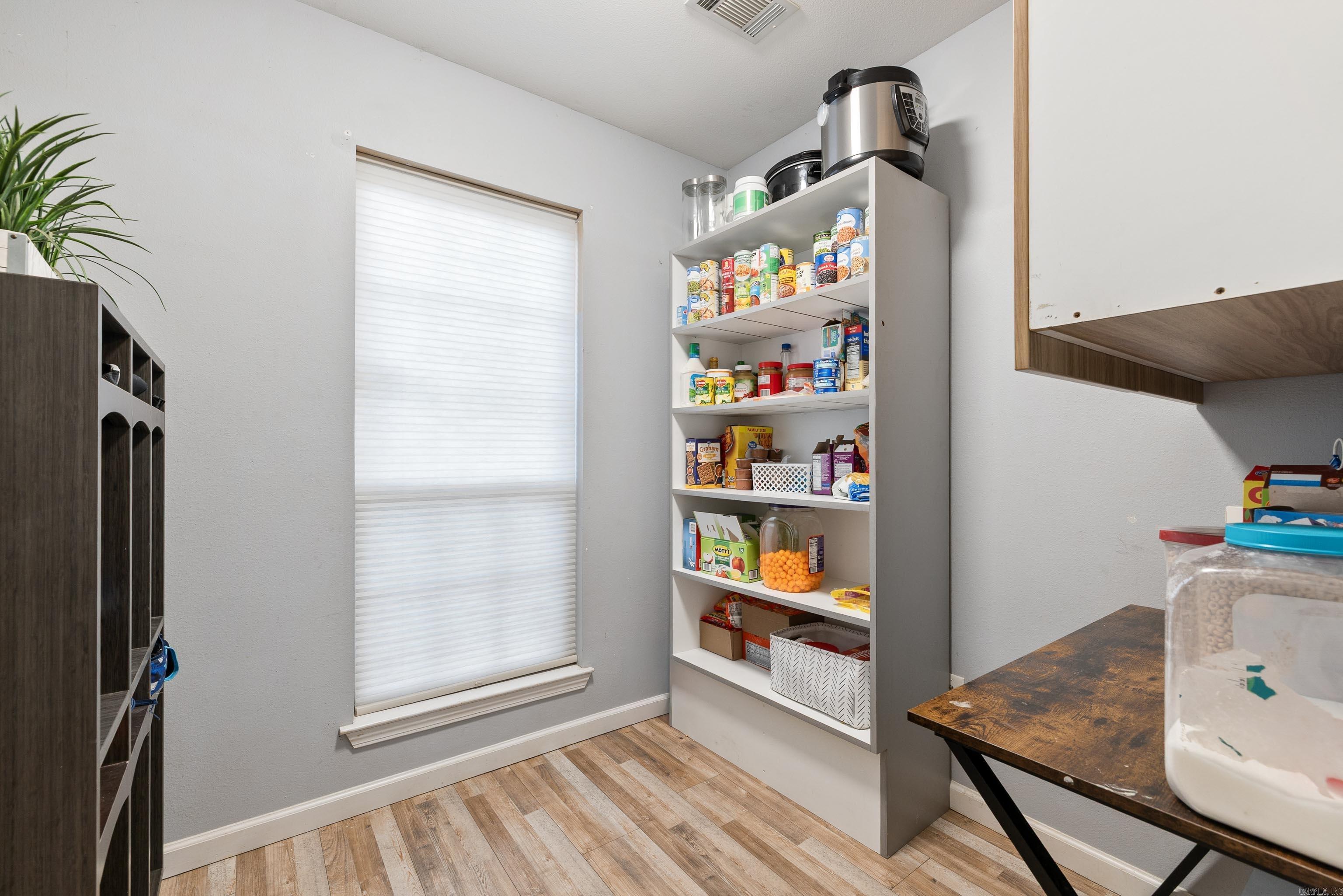 350 Meadow Creek  Haskell, AR