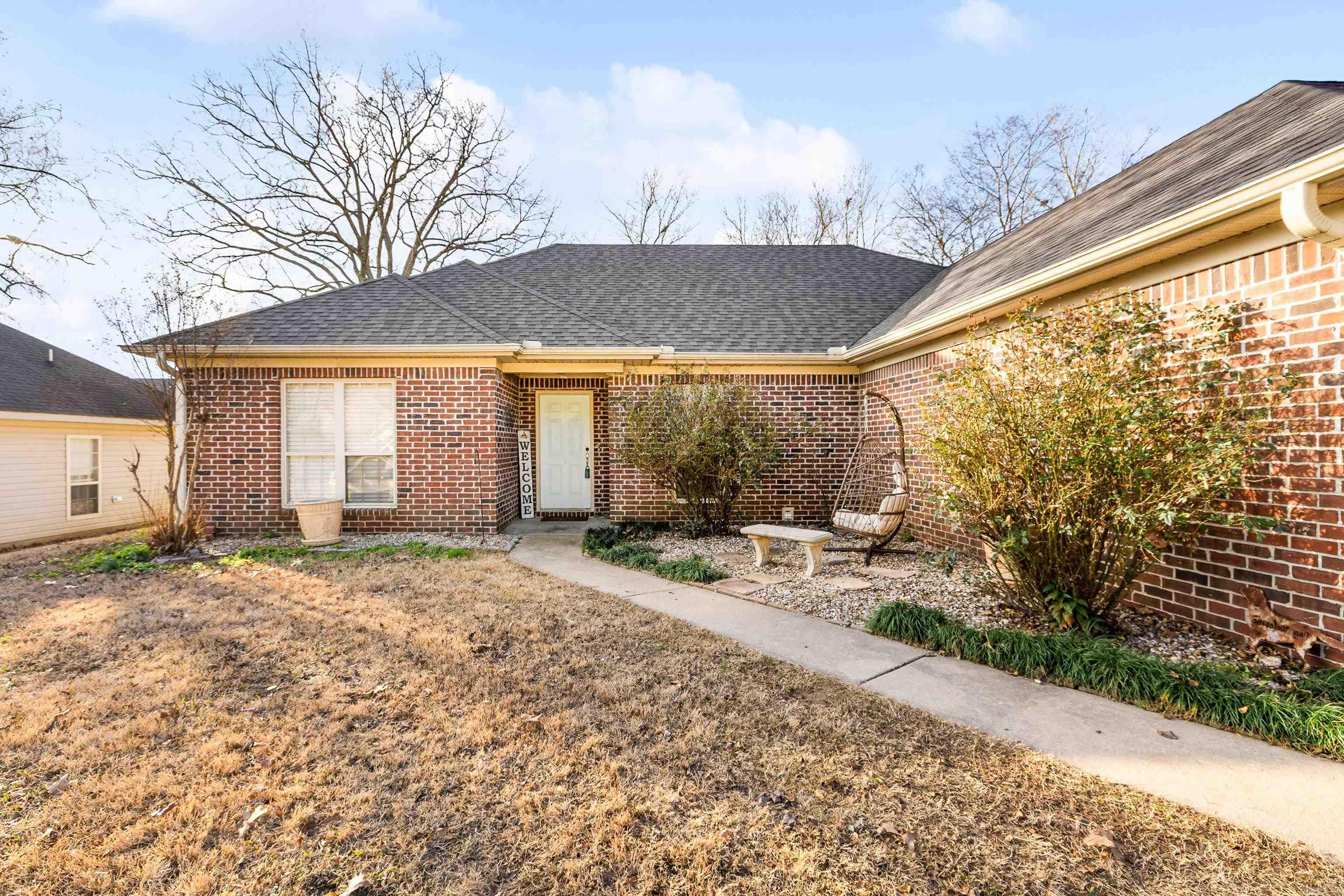 350 Meadow Creek  Haskell, AR