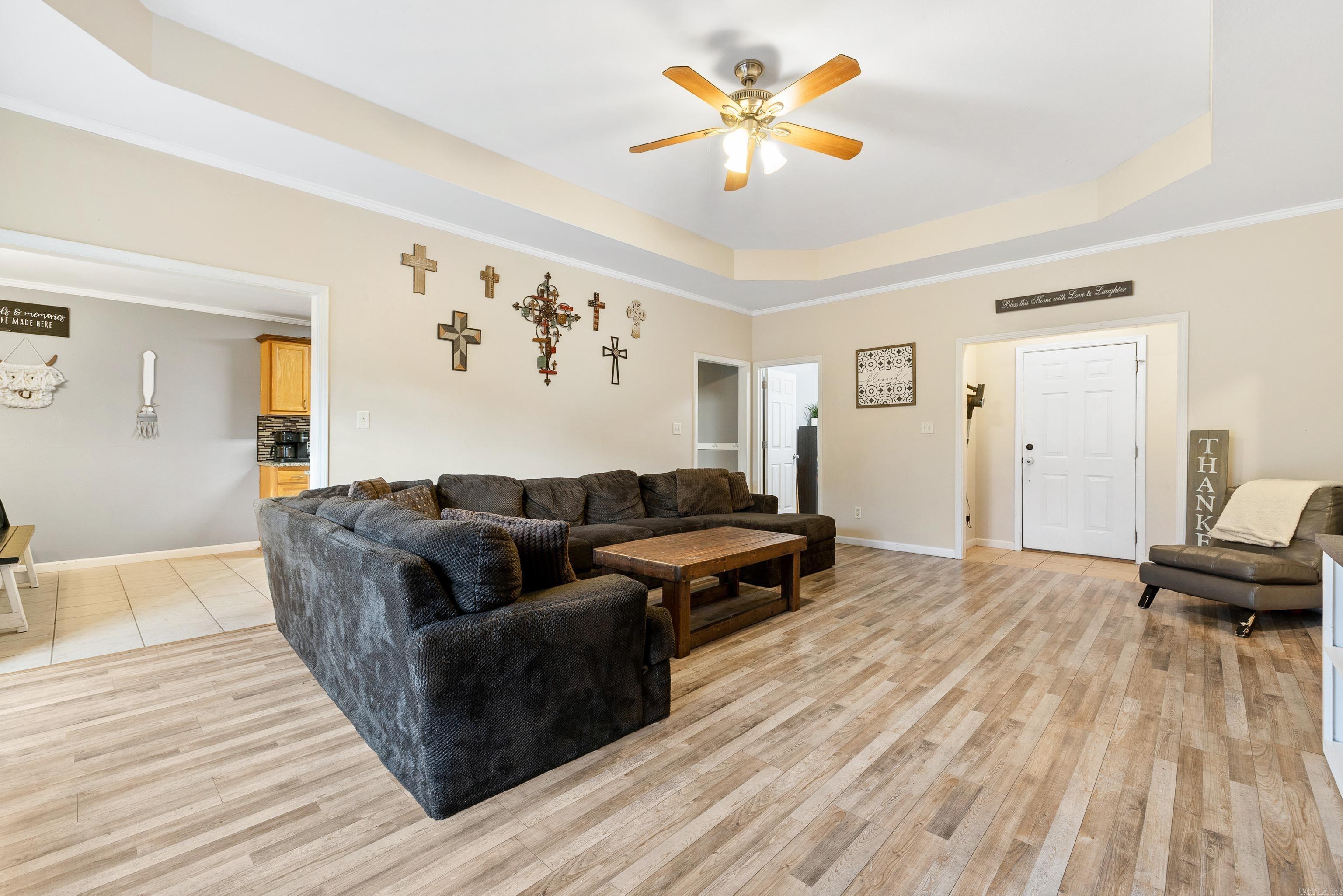 350 Meadow Creek  Haskell, AR