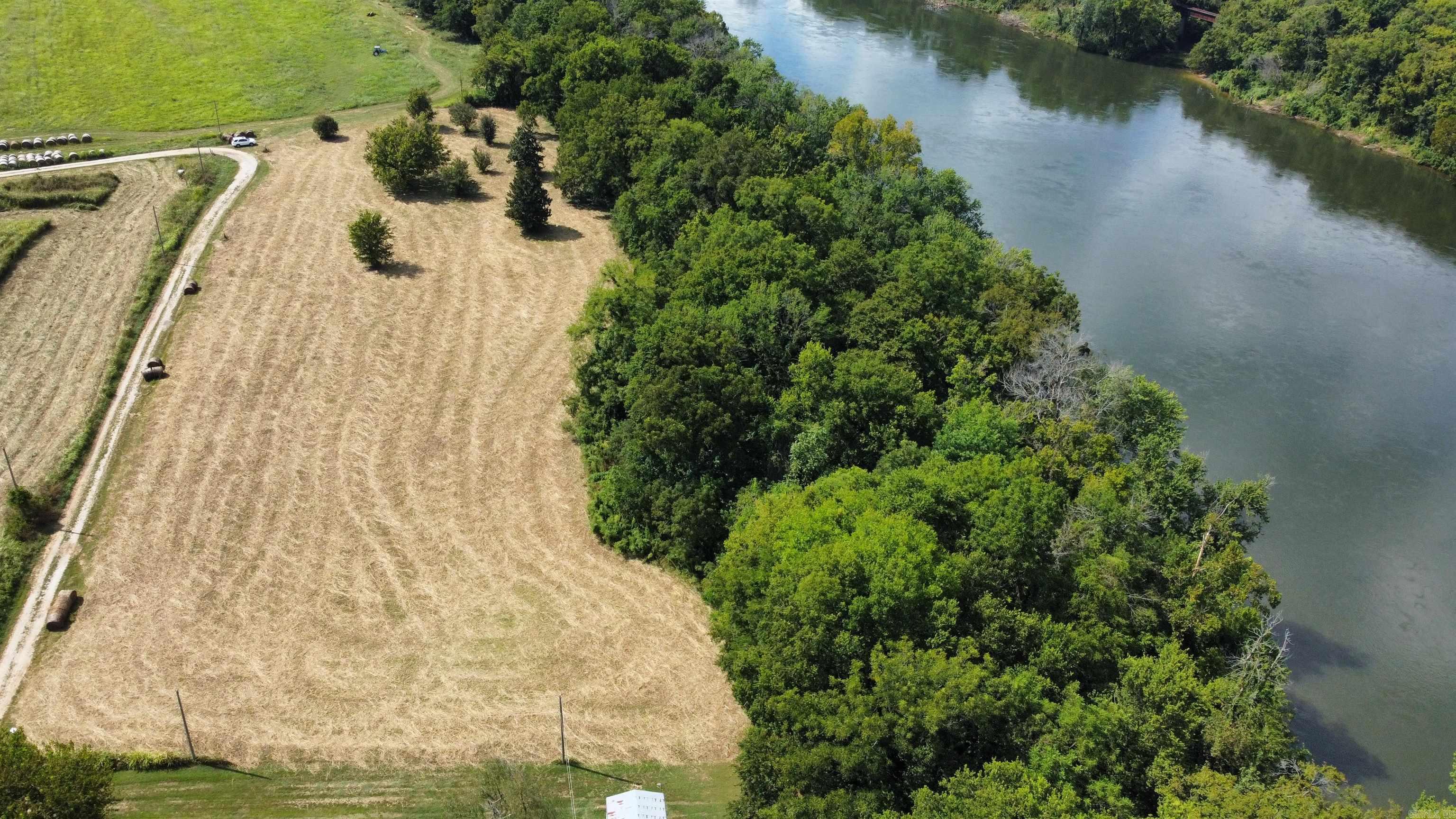 2 & 3 Jellon  Mountain View, AR