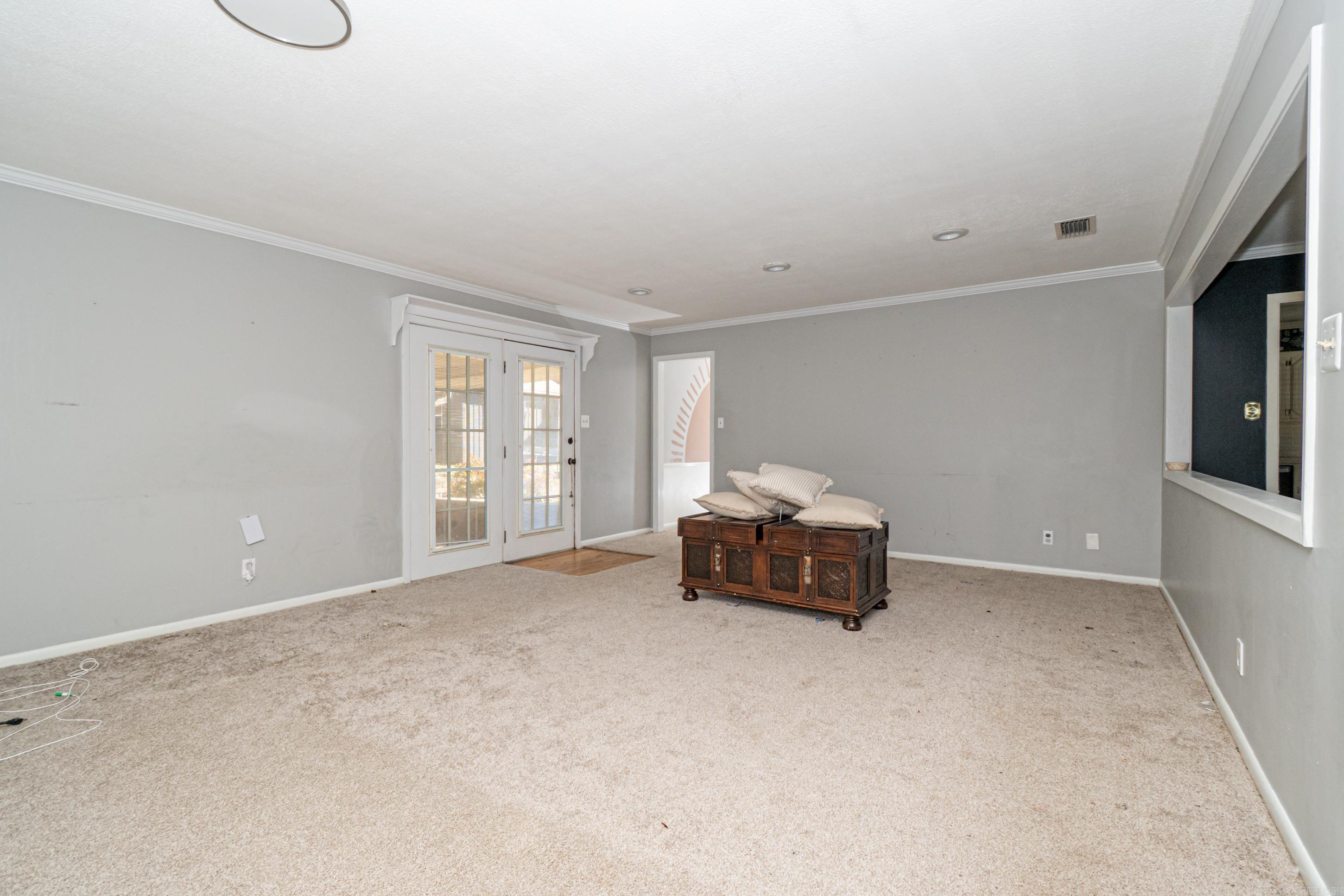 1212 N Main St  Monticello, AR