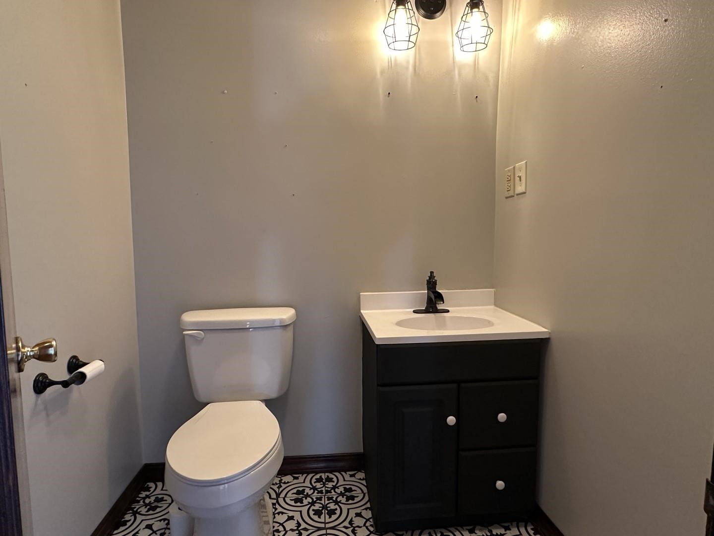 617 Ash Flat  Ash Flat, AR