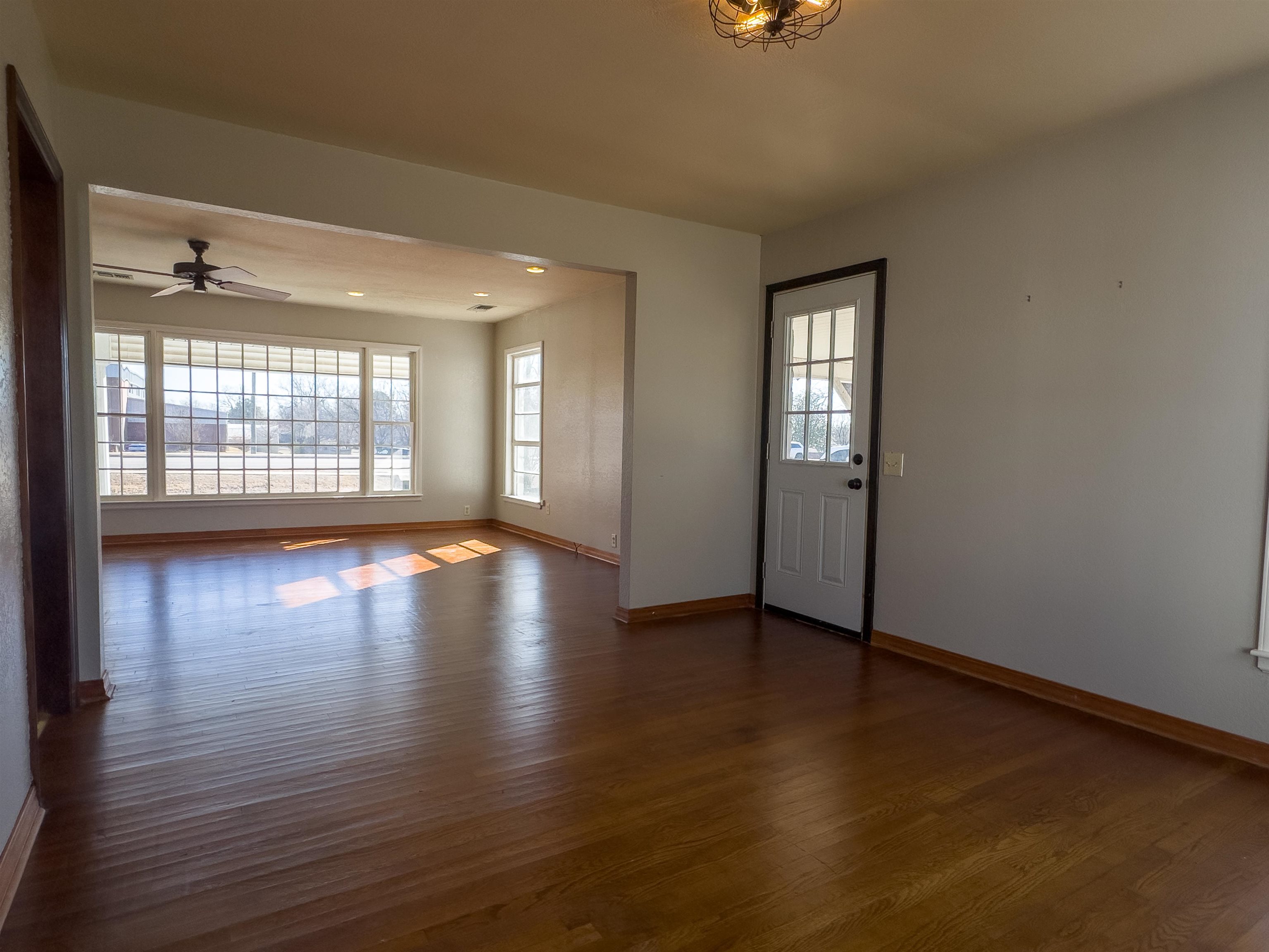 617 Ash Flat  Ash Flat, AR