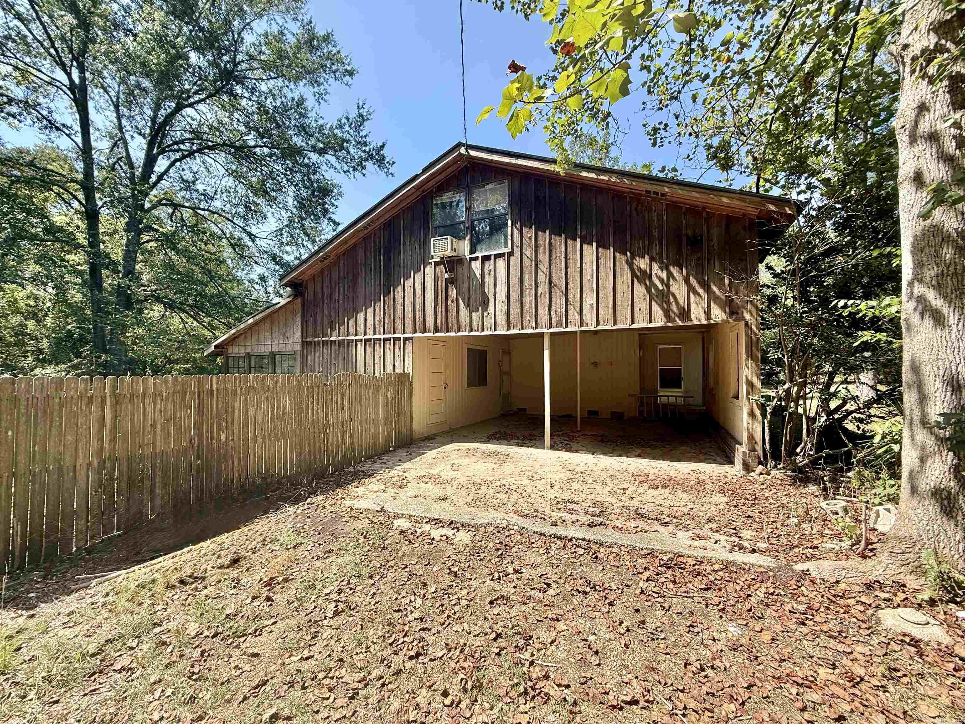 7703 Calion Hwy  El Dorado, AR