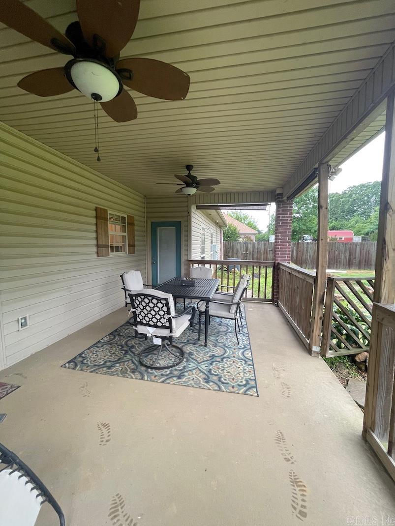 1601 Oak Shadows  Sherwood, AR