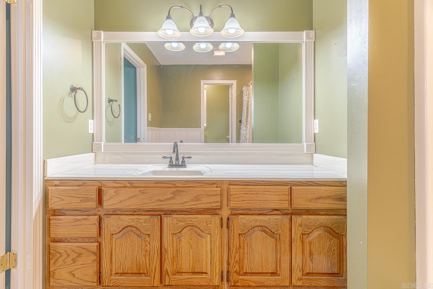 2000 Fox Meadow  Jonesboro, AR