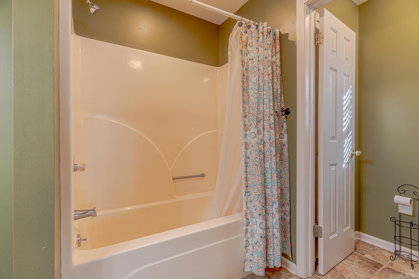 2000 Fox Meadow  Jonesboro, AR