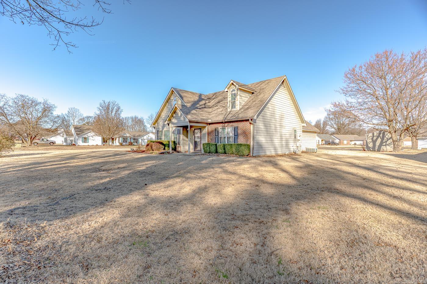 2000 Fox Meadow  Jonesboro, AR