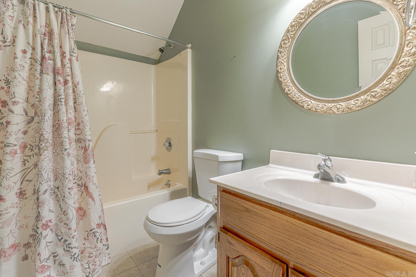 2000 Fox Meadow  Jonesboro, AR