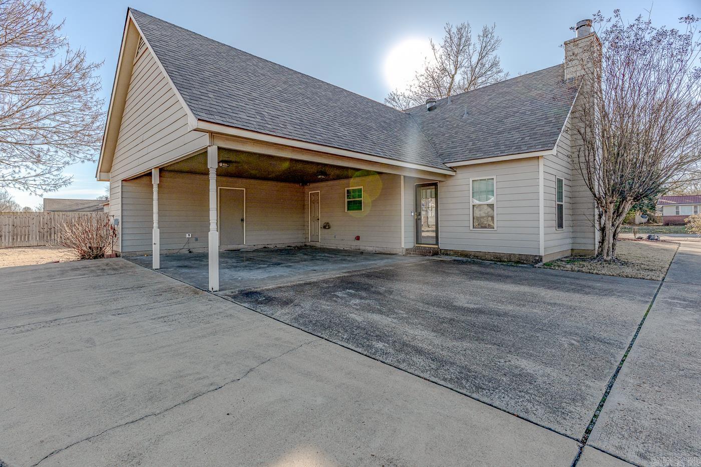 2000 Fox Meadow  Jonesboro, AR