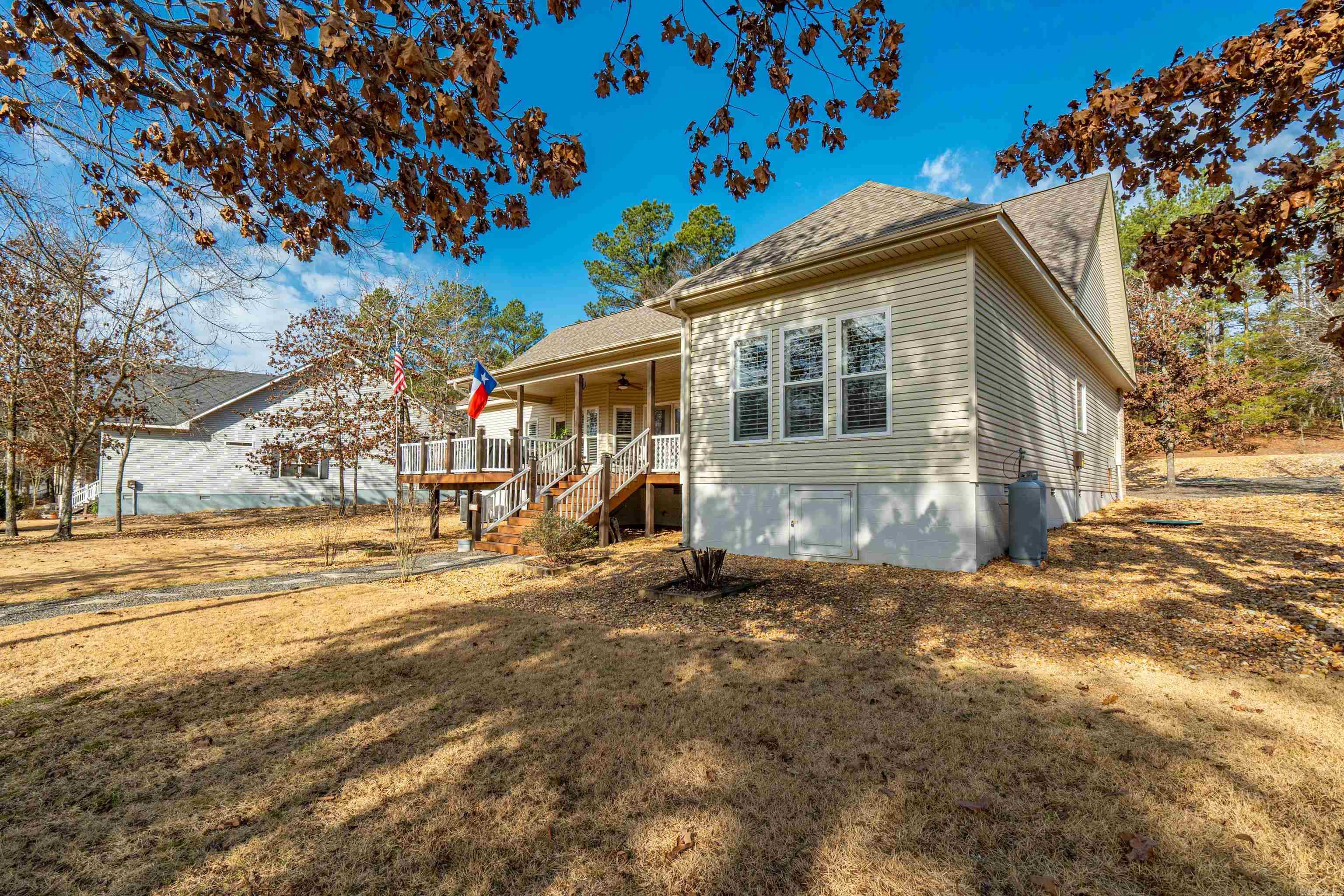 222 Pizarro Drive Hot Springs Village, AR 71909