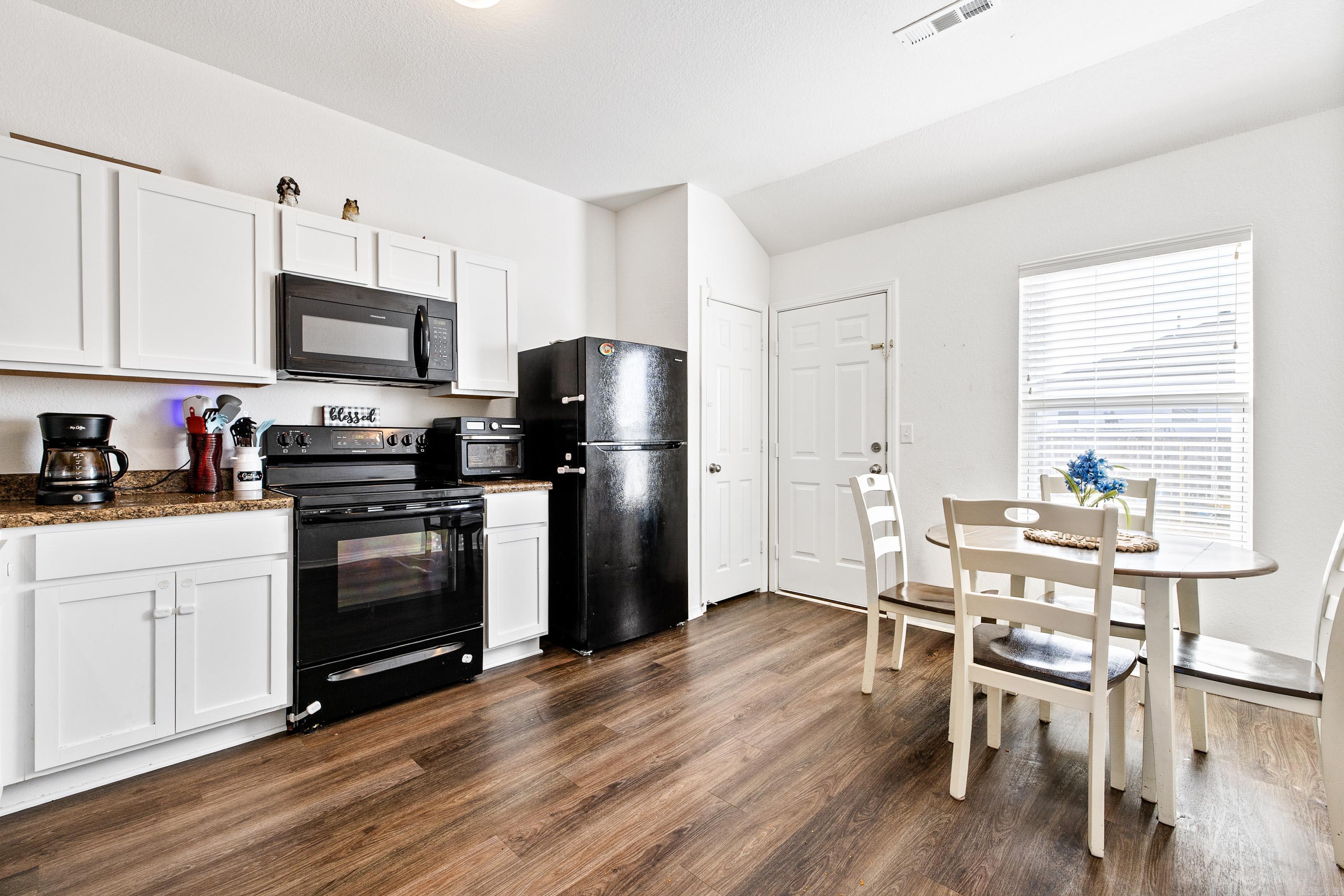 4033 Kings River Trl  Bauxite, AR