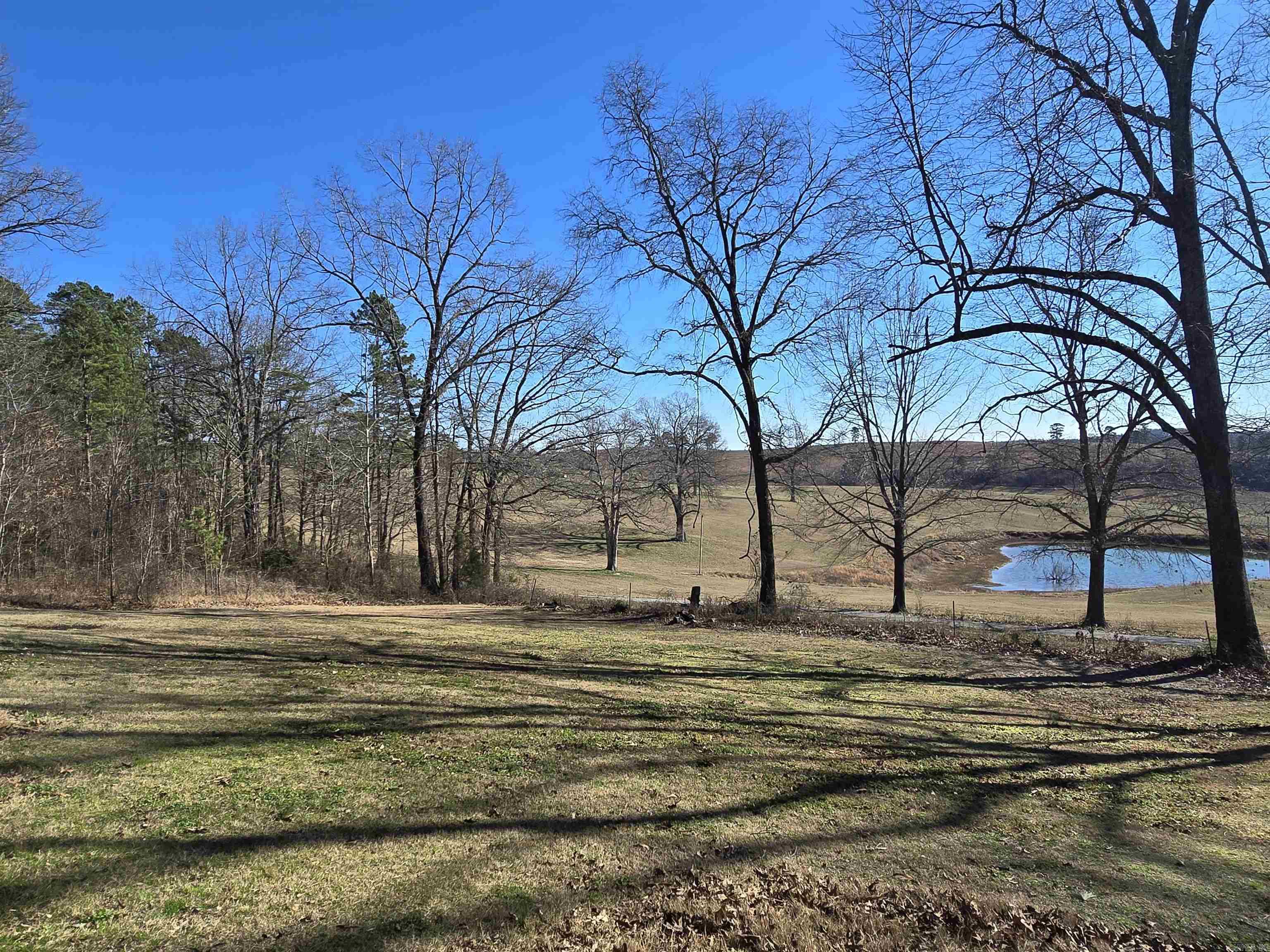 1328 Knob Creek  Melbourne, AR