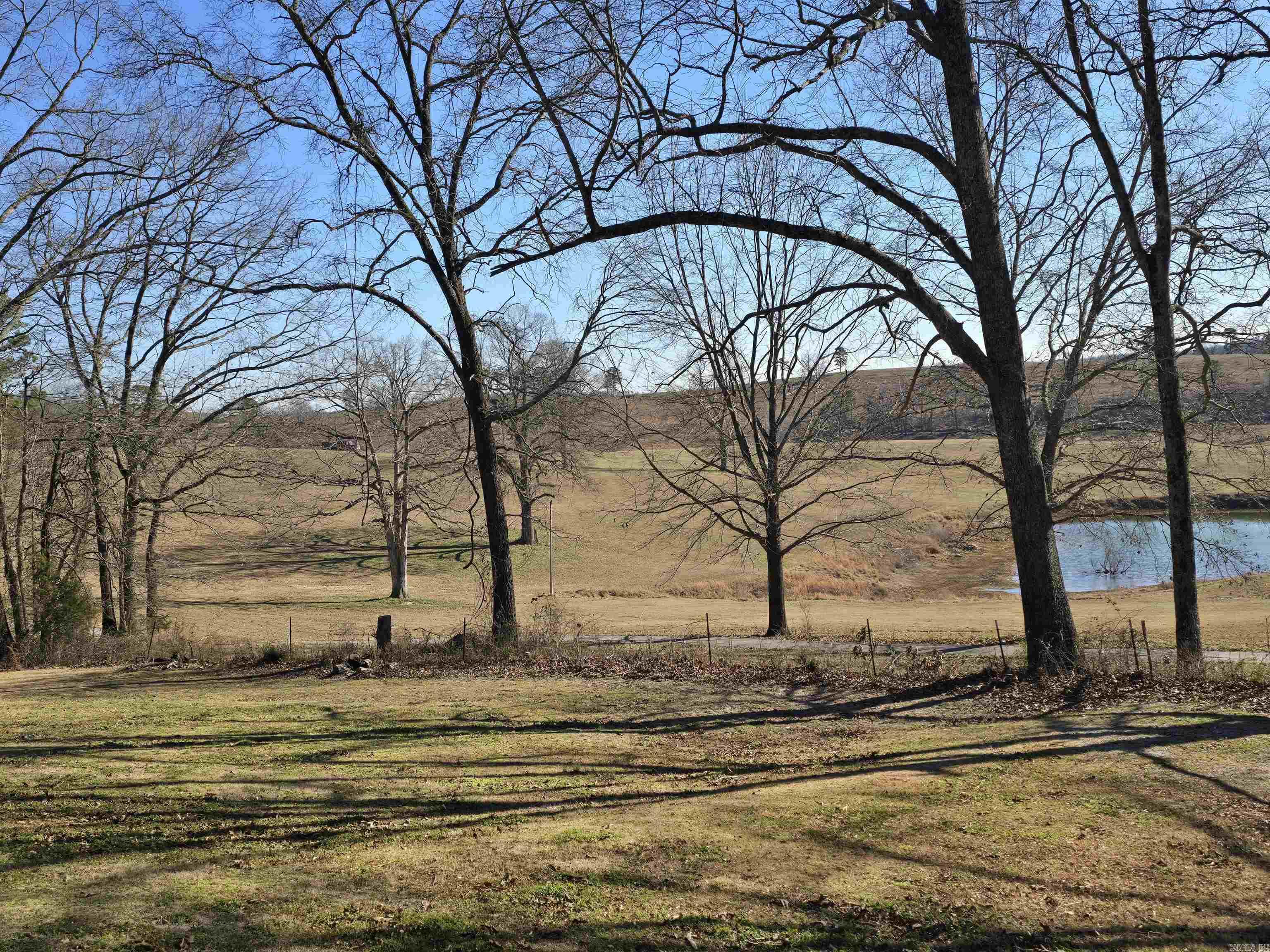 1328 Knob Creek  Melbourne, AR