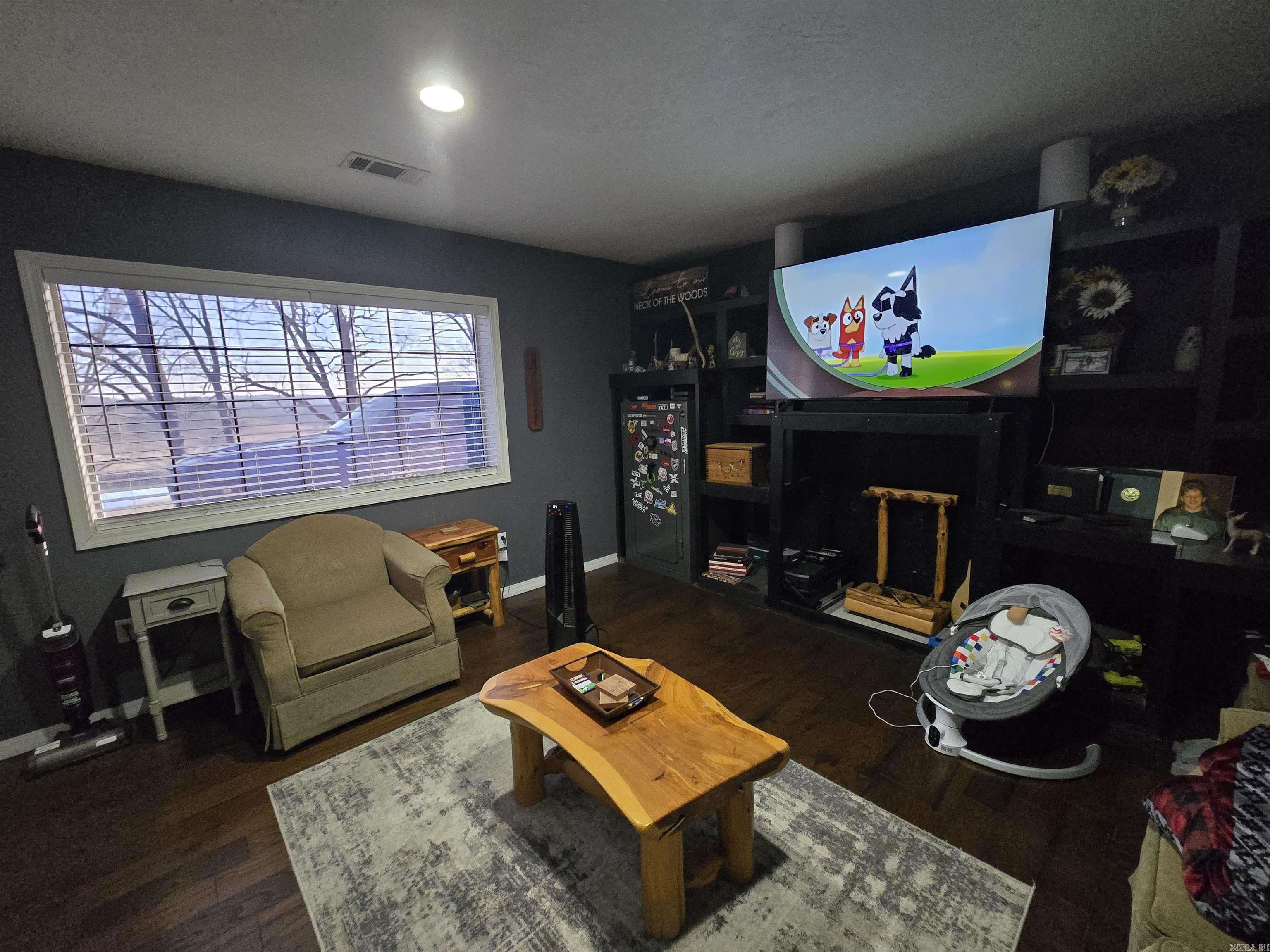 1328 Knob Creek  Melbourne, AR