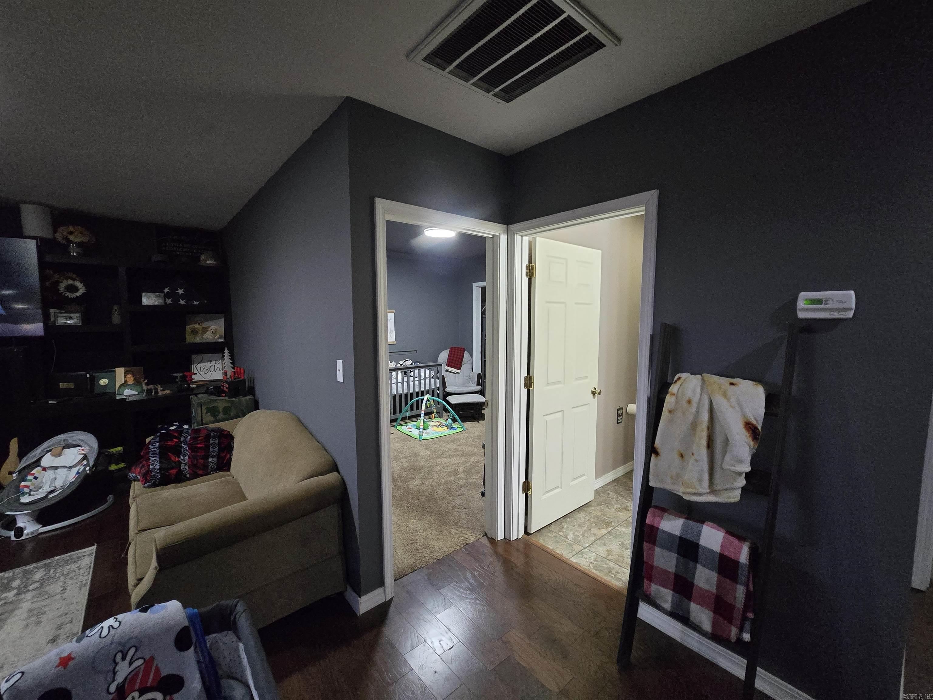 1328 Knob Creek  Melbourne, AR